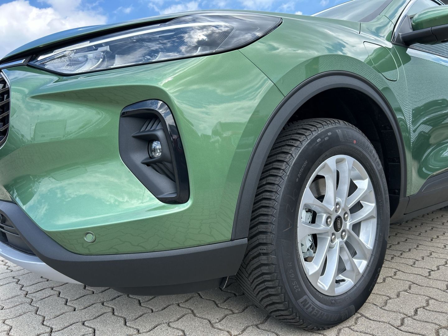 Ford Kuga - Bild 7 von 15