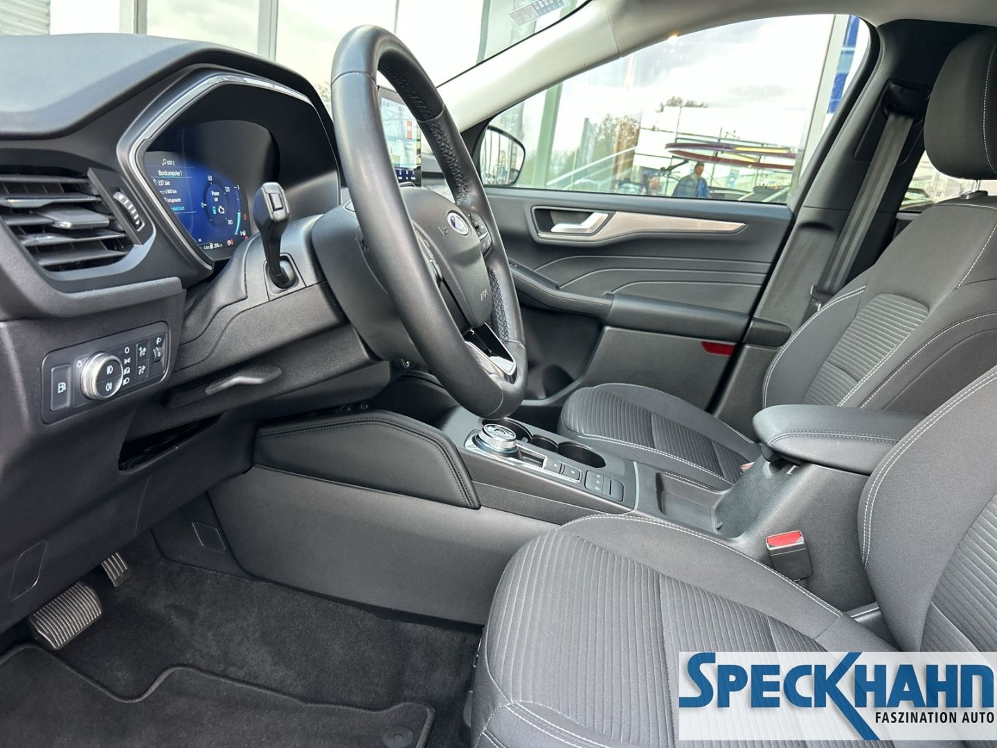 Ford Kuga Plug-In Hybrid Titanium 2.5 Duratec - Kamera, Winter-Paket - Bild 11 von 20