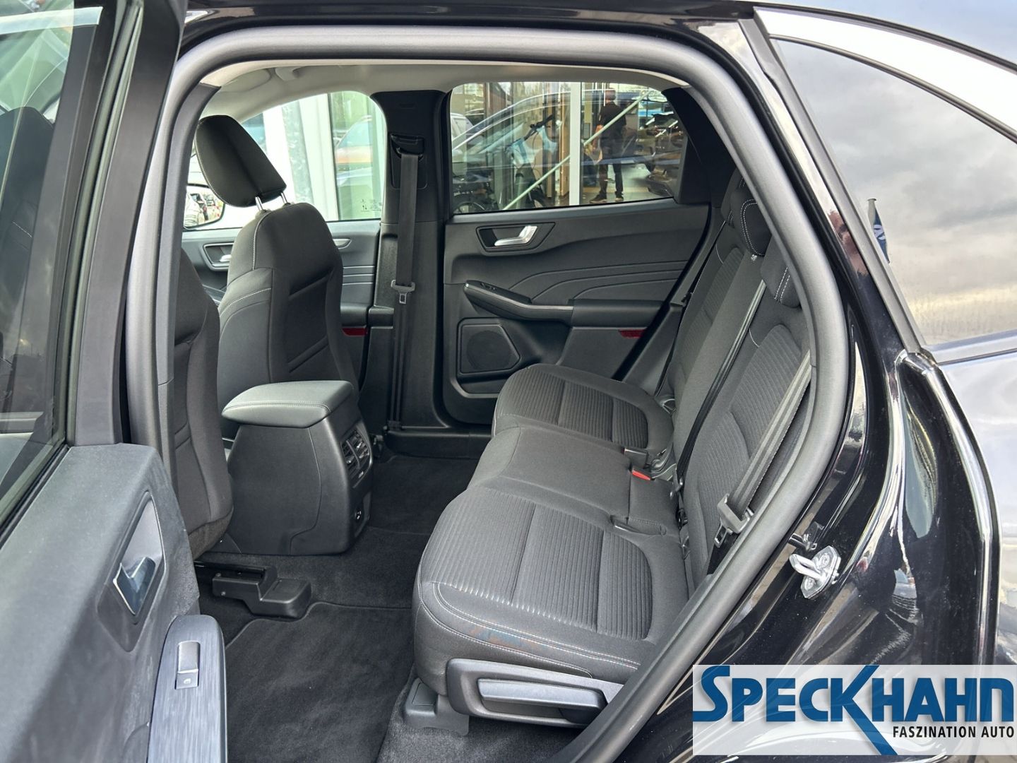Ford Kuga Plug-In Hybrid Titanium 2.5 Duratec - Kamera, Winter-Paket - Bild 13 von 20