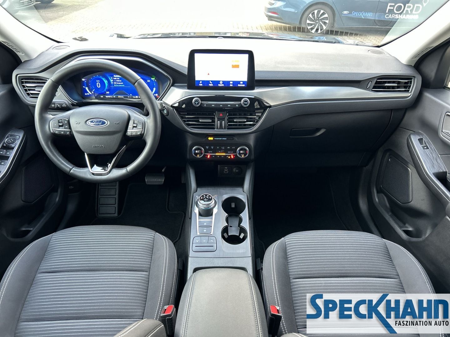 Ford Kuga Plug-In Hybrid Titanium 2.5 Duratec - Kamera, Winter-Paket - Bild 14 von 20