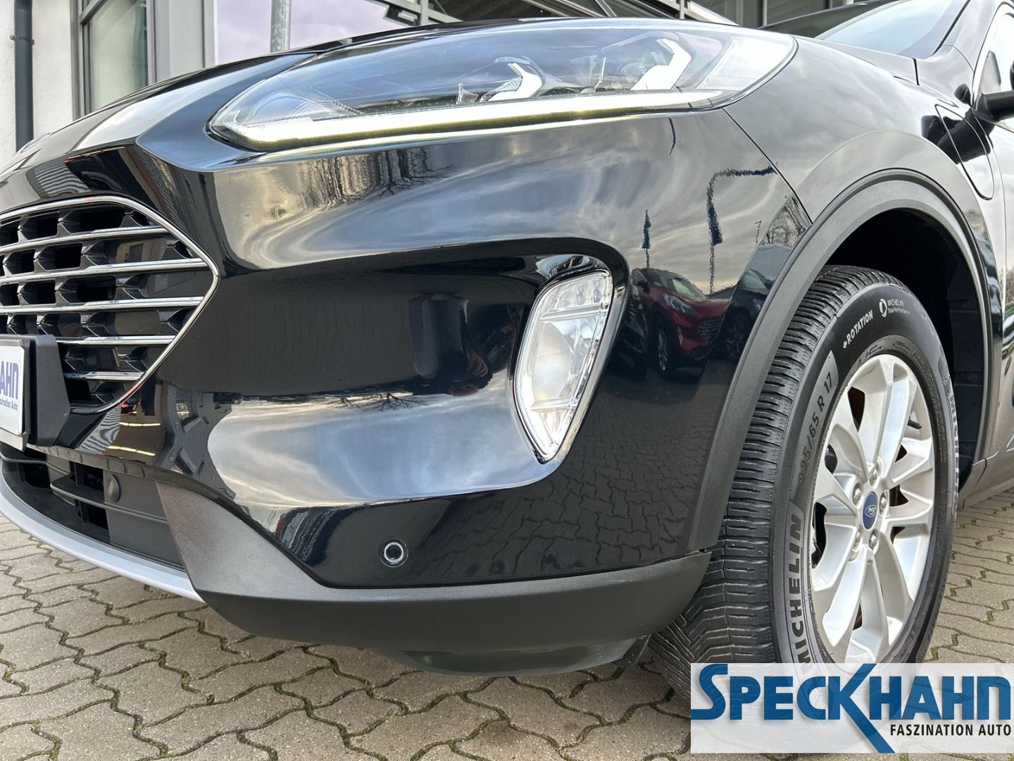 Ford Kuga Plug-In Hybrid Titanium 2.5 Duratec - Kamera, Winter-Paket - Bild 7 von 20