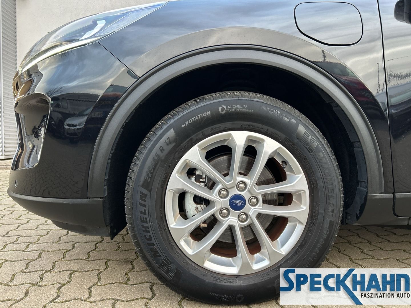 Ford Kuga Plug-In Hybrid Titanium 2.5 Duratec - Kamera, Winter-Paket - Bild 8 von 20