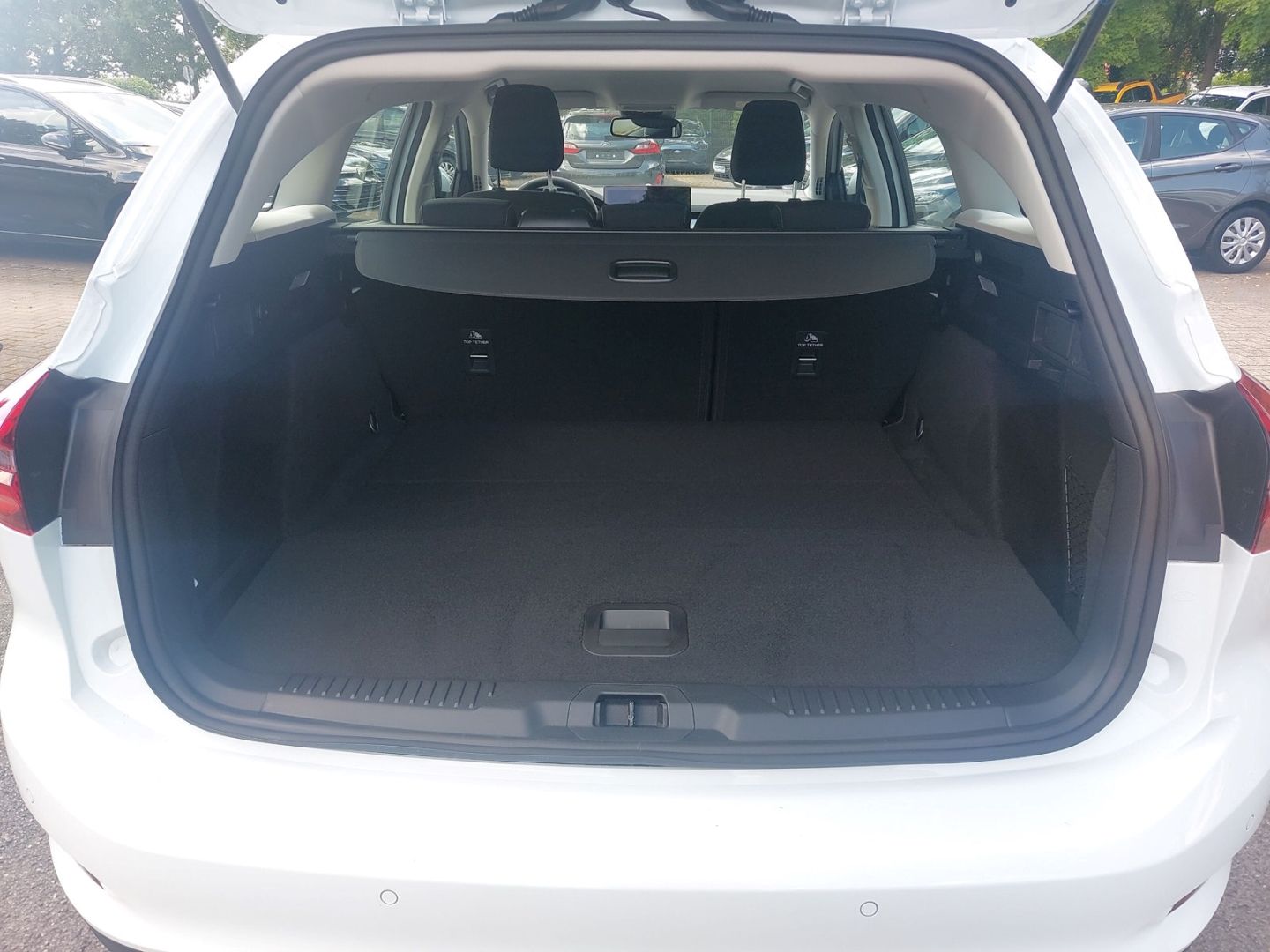 Ford Focus Turnier - Bild 9 von 15