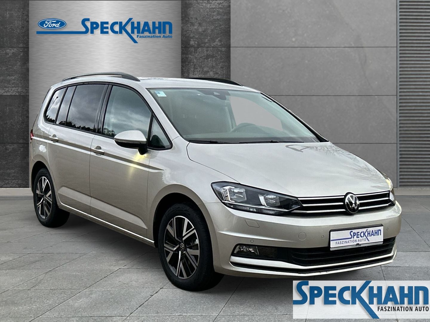 Volkswagen Touran Comfortline BMT 2.0 TDI Navi Kamera 7-sitzer - Bild 5 von 20