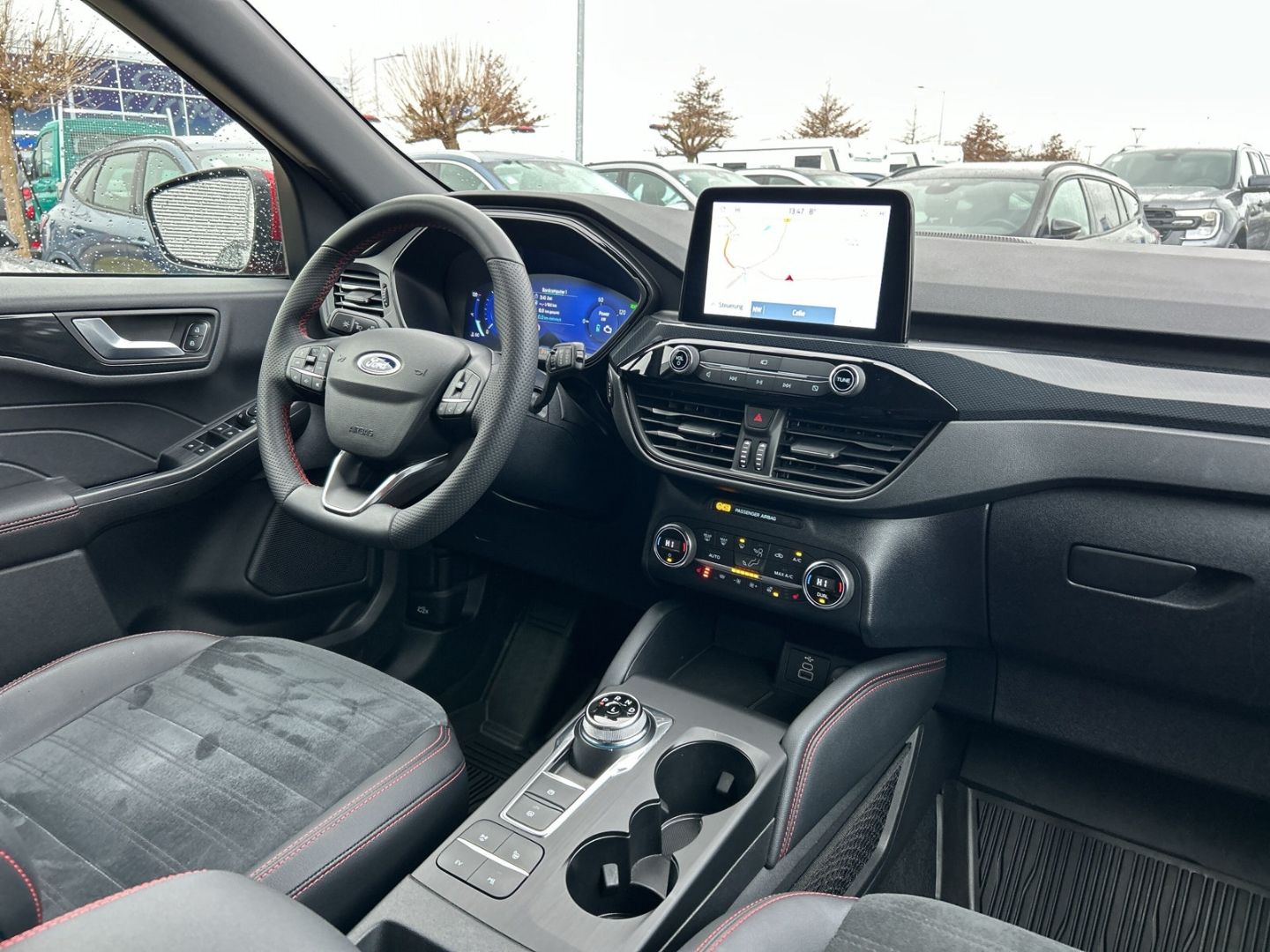 Ford Kuga Plug-In Hybrid ST-Line X Navi digitales Cockpit B&O-Sound LED ACC el.Heckklappe - Bild 12 von 20
