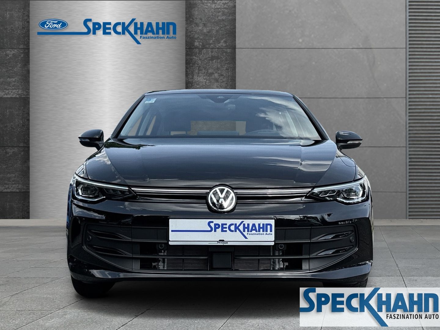 Volkswagen Golf VIII Life TSI Kamera Einparkhilfe v+h Navi LED-Hauptscheinwerfer Lederlenkrad - Bild 6 von 20