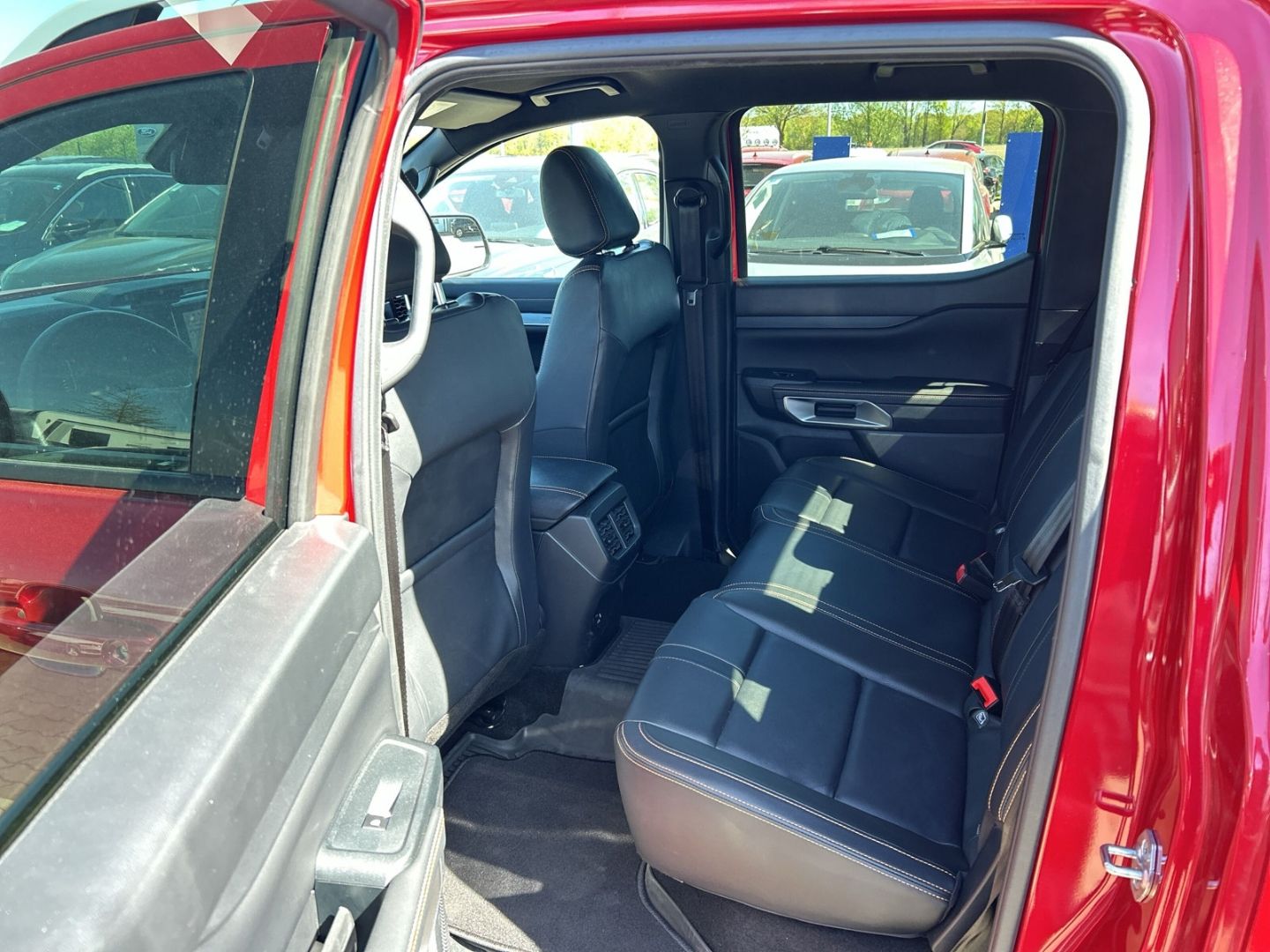 Ford Ranger - Bild 13 von 15
