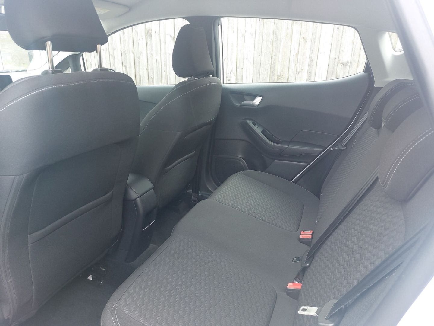 Ford Fiesta Titanium LED ISOFIX DAB Sitzhzg. Lenkradhzg. - Bild 13 von 20