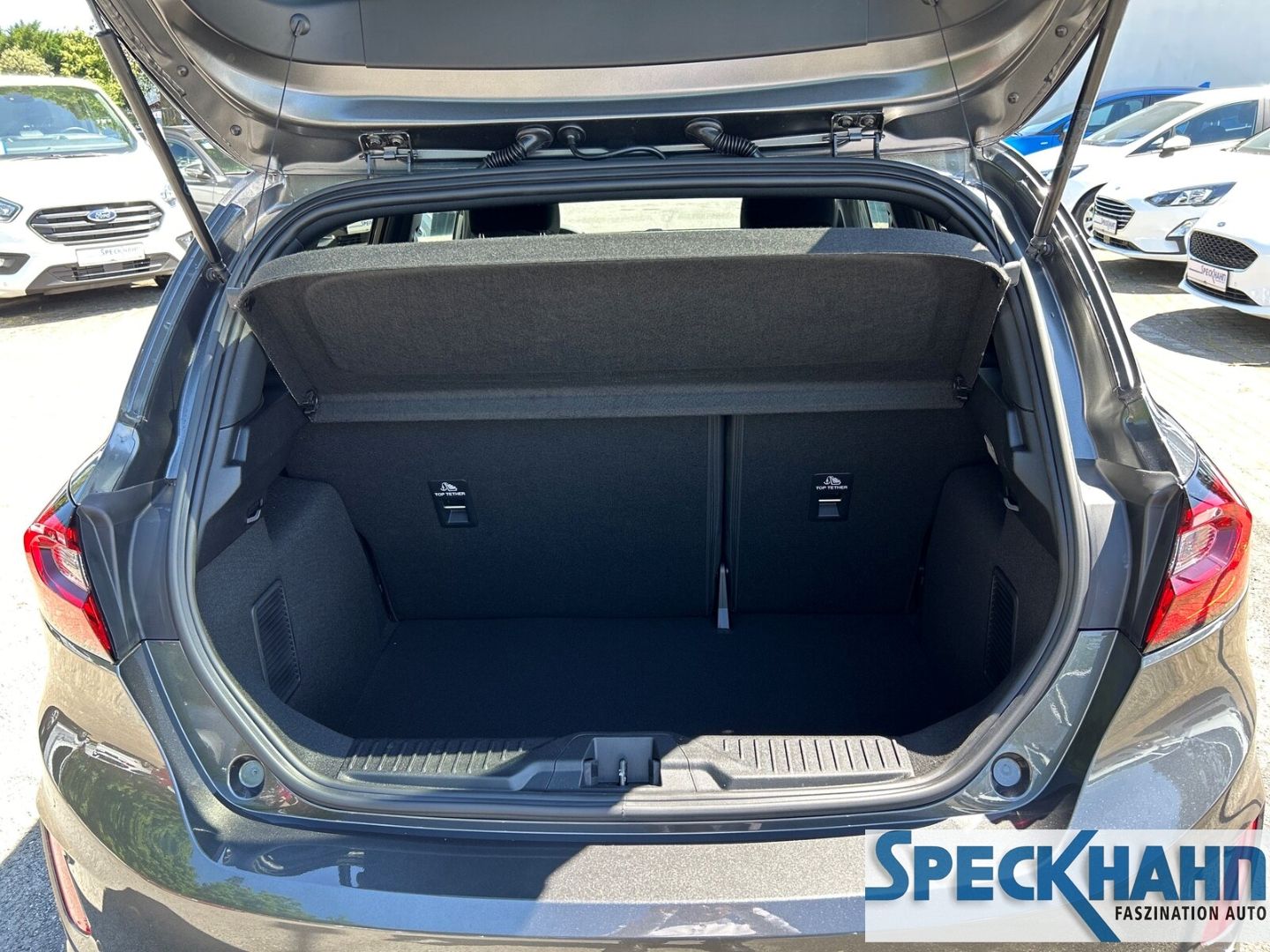 Ford Fiesta - Bild 9 von 15