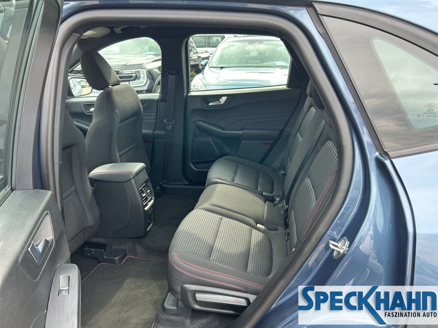 Ford Kuga - Bild 13 von 15