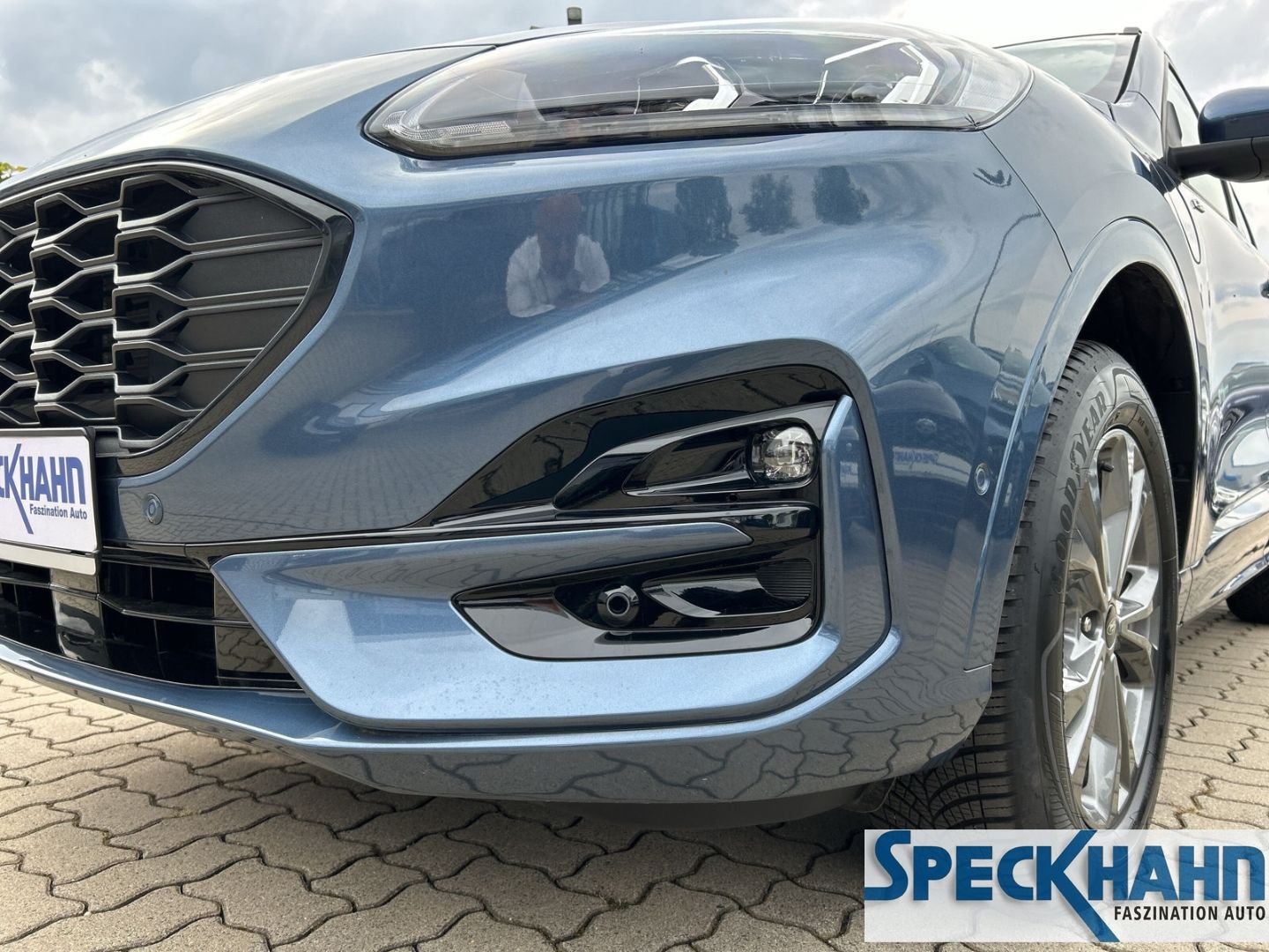 Ford Kuga - Bild 7 von 15