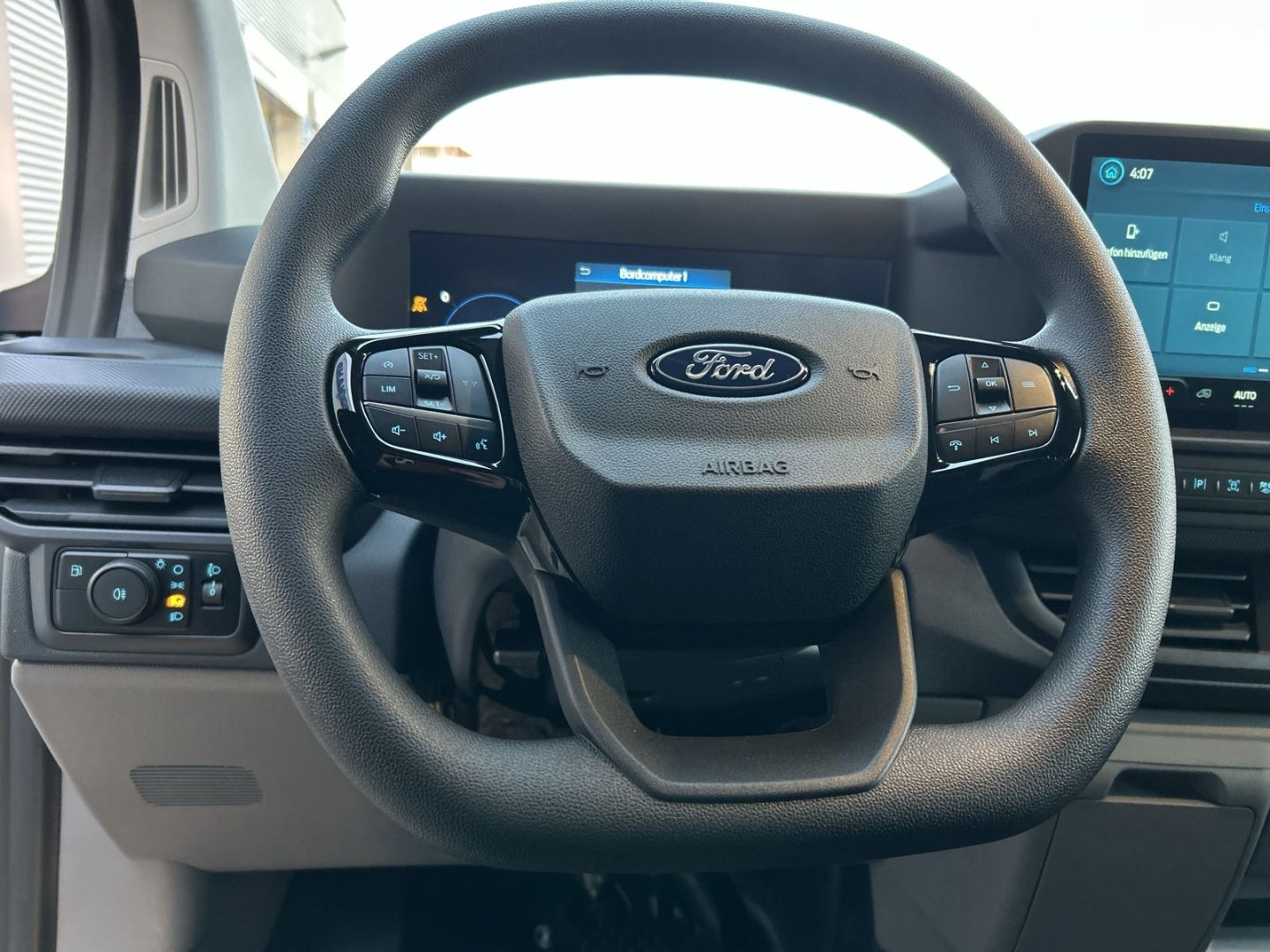 Ford Transit Custom - Bild 15 von 15