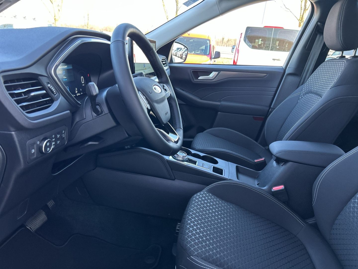 Ford Kuga Plug-In Hybrid Titanium AHK-klappbar Kamera Navi LED - Bild 11 von 20