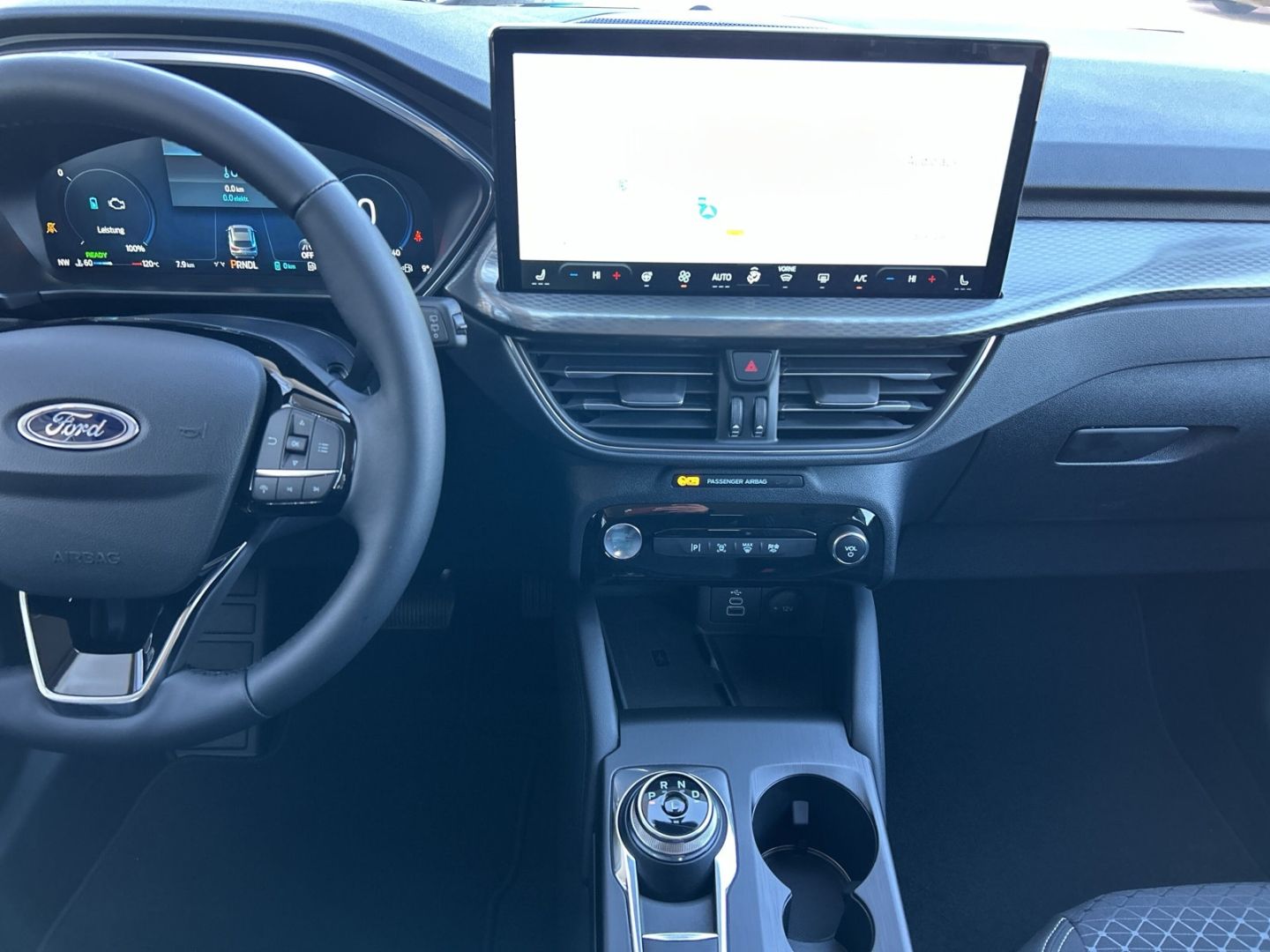 Ford Kuga Plug-In Hybrid Titanium AHK-klappbar Kamera Navi LED - Bild 18 von 20