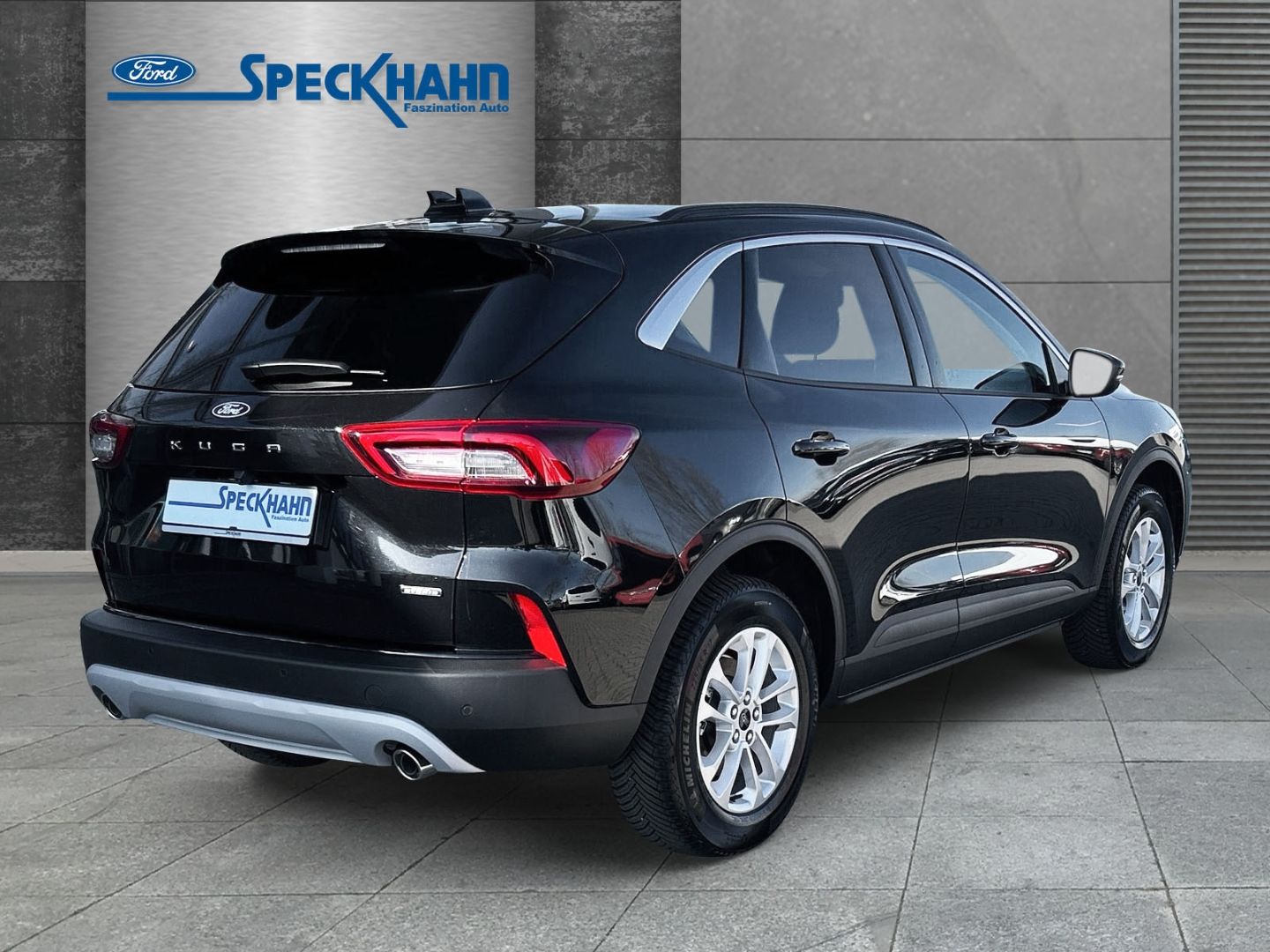 Ford Kuga Plug-In Hybrid Titanium AHK-klappbar Kamera Navi LED - Bild 4 von 20