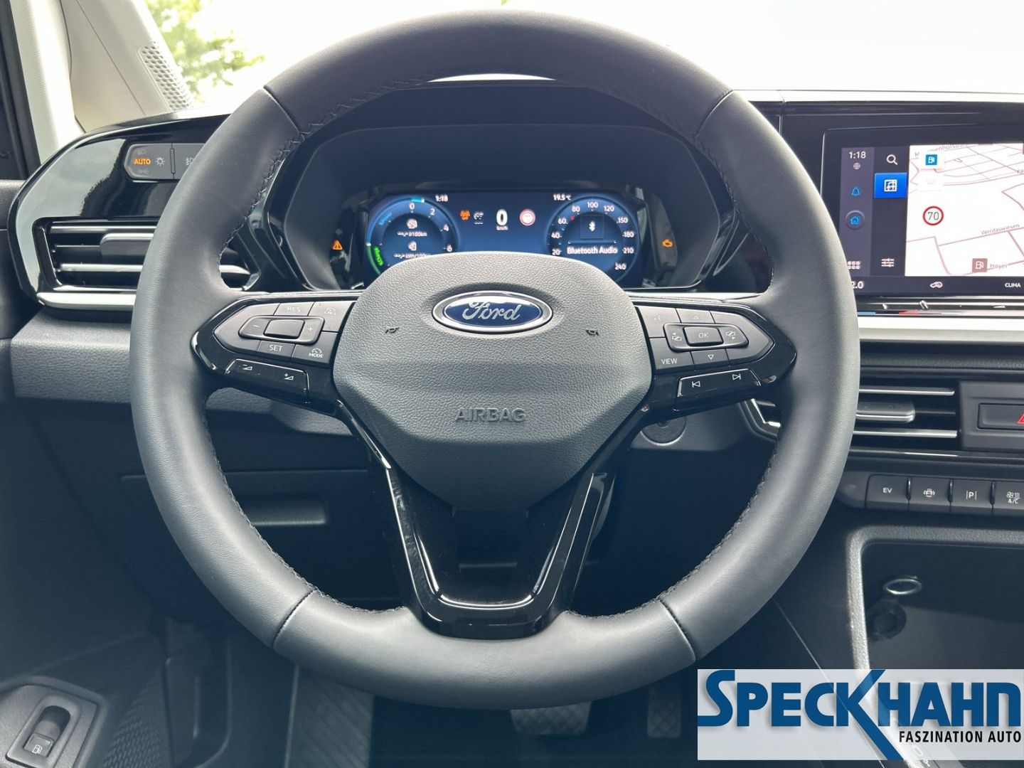 Ford Tourneo Connect Grand - Bild 15 von 15