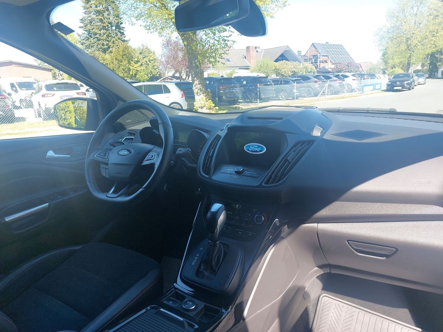 Ford Kuga - Bild 12 von 15