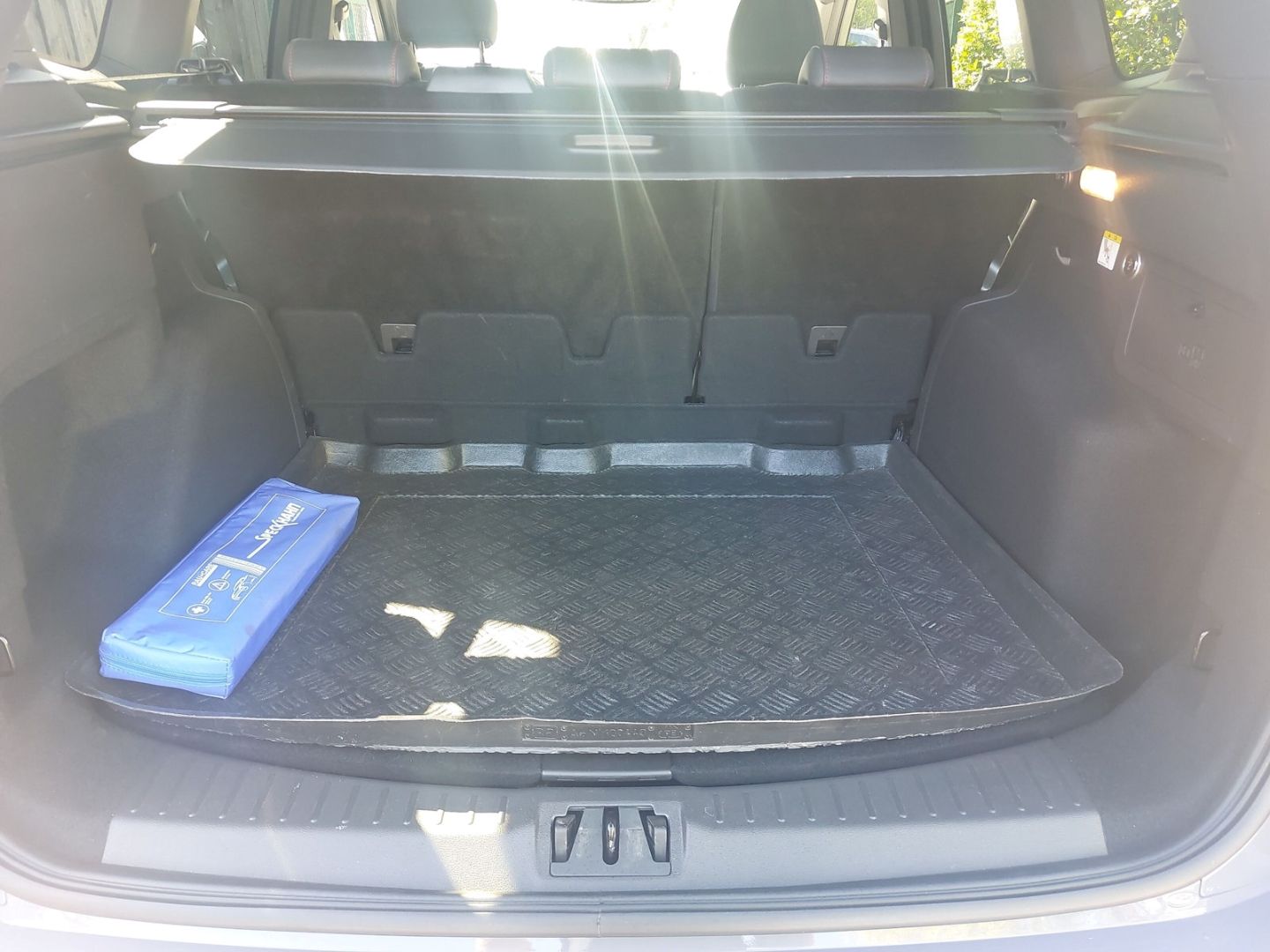 Ford Kuga - Bild 9 von 15