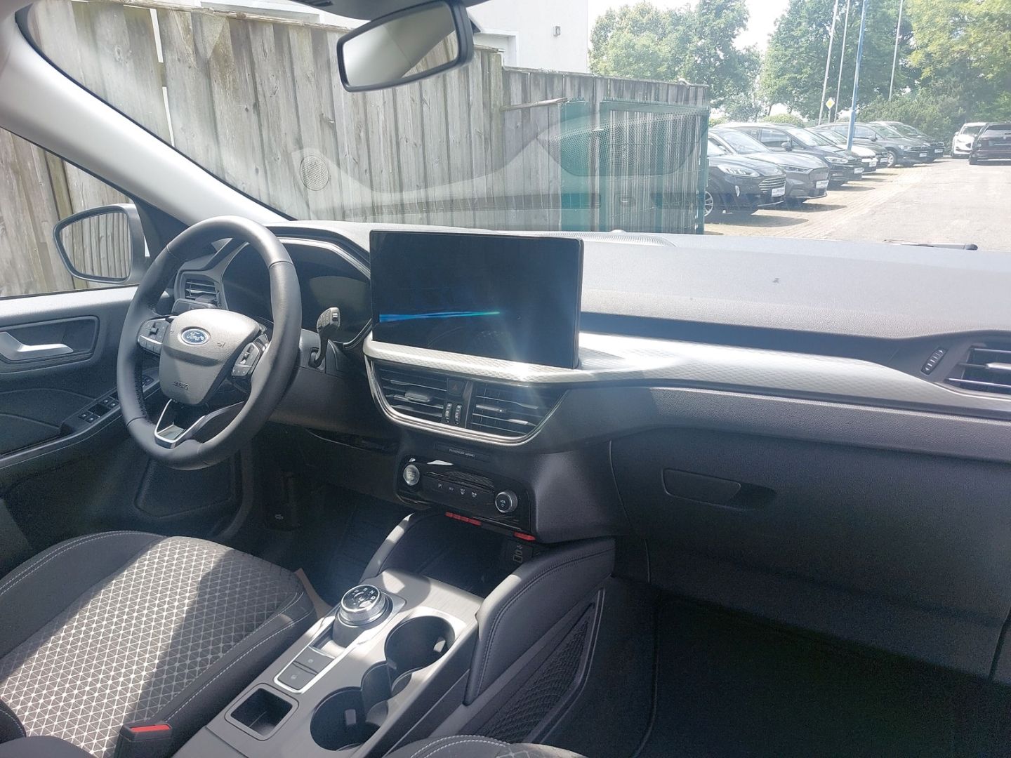 Ford Kuga - Bild 12 von 15