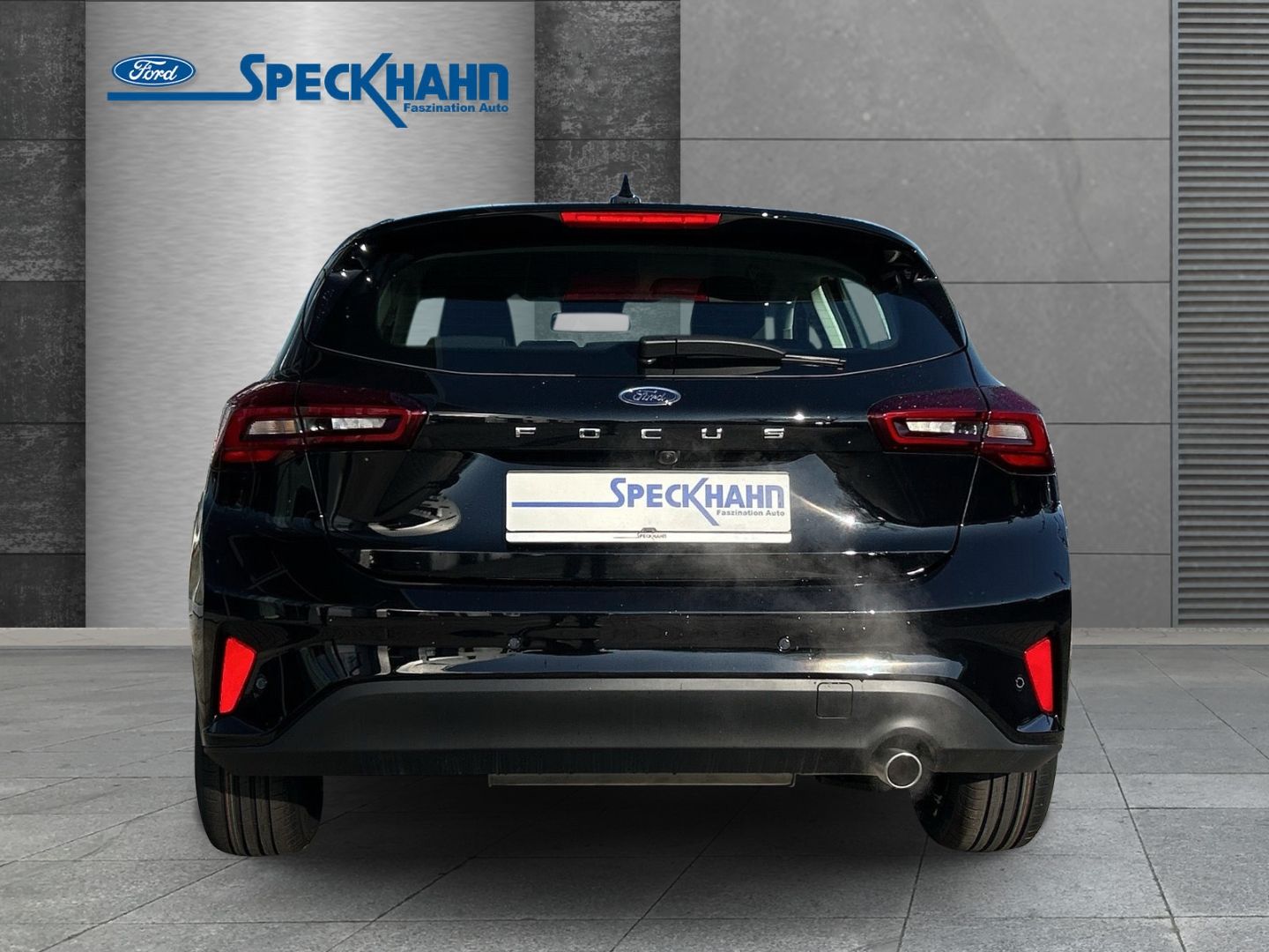 Ford Focus Titanium Navi Kamera  Lenkradhzg. WLAN Sitzhzg. - Bild 3 von 20