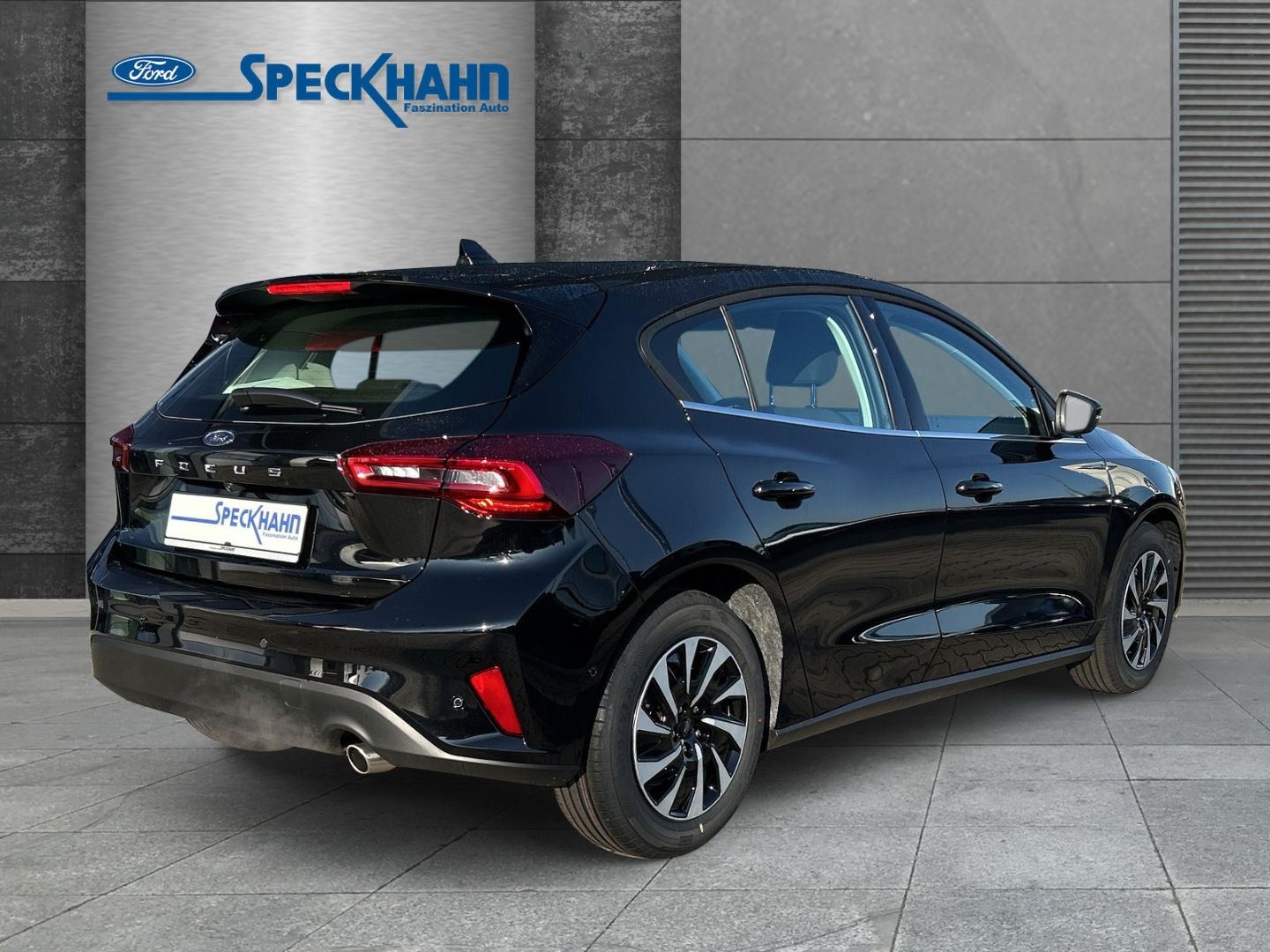 Ford Focus Titanium Navi Kamera  Lenkradhzg. WLAN Sitzhzg. - Bild 4 von 20