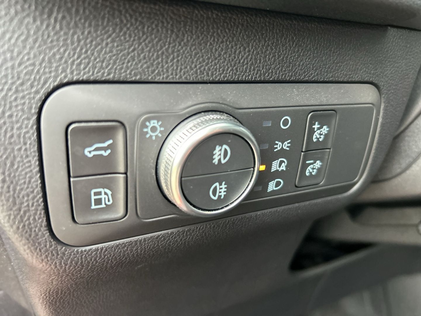 Ford Kuga Titanium X PHEV, KAMERA, KLIMA, AHK - Bild 19 von 20