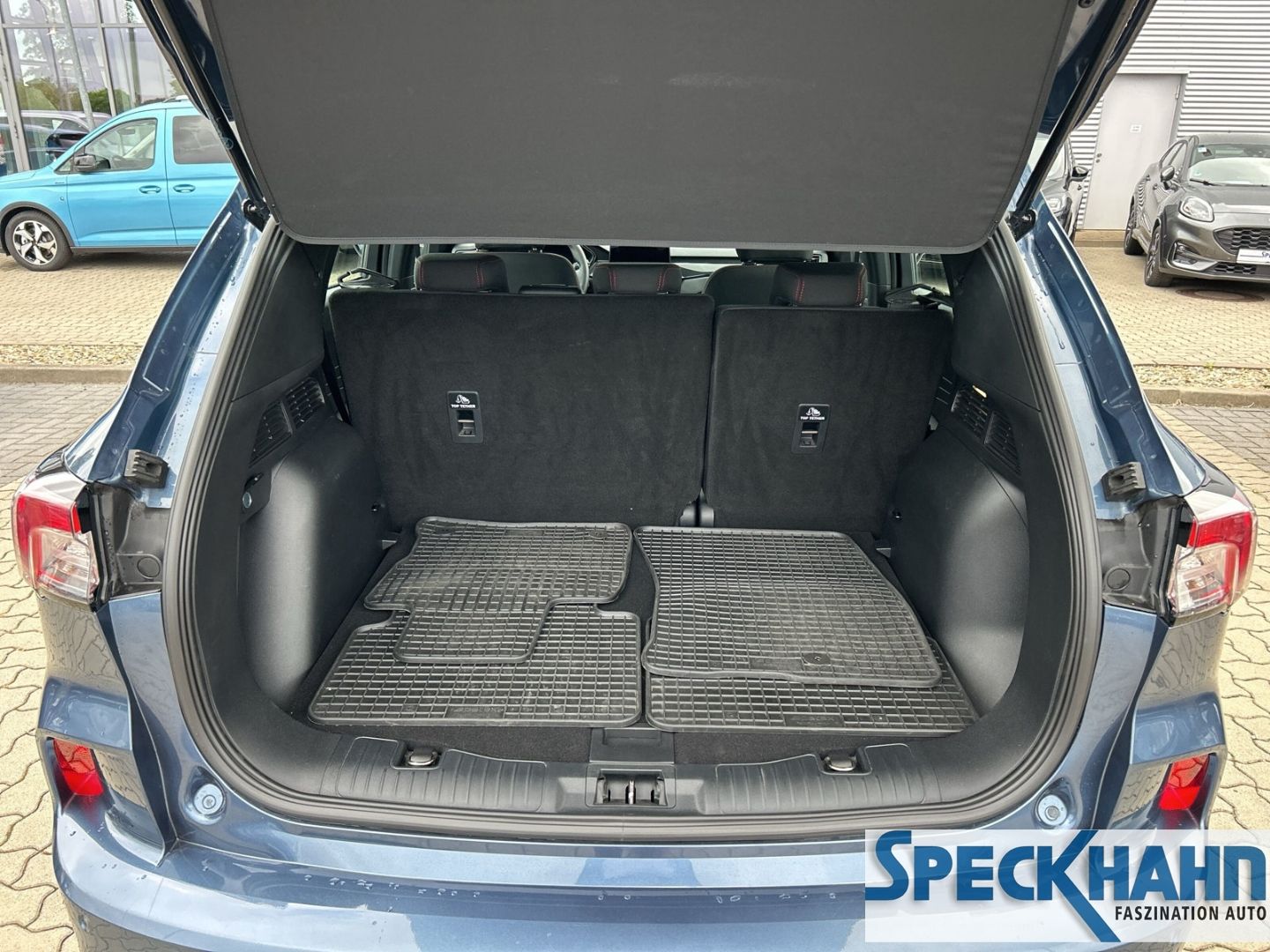 Ford Kuga Plug-In Hybrid ST-Line 2.5 Duratec -PHEV Kamera PDCv+h SHZ - Bild 9 von 20