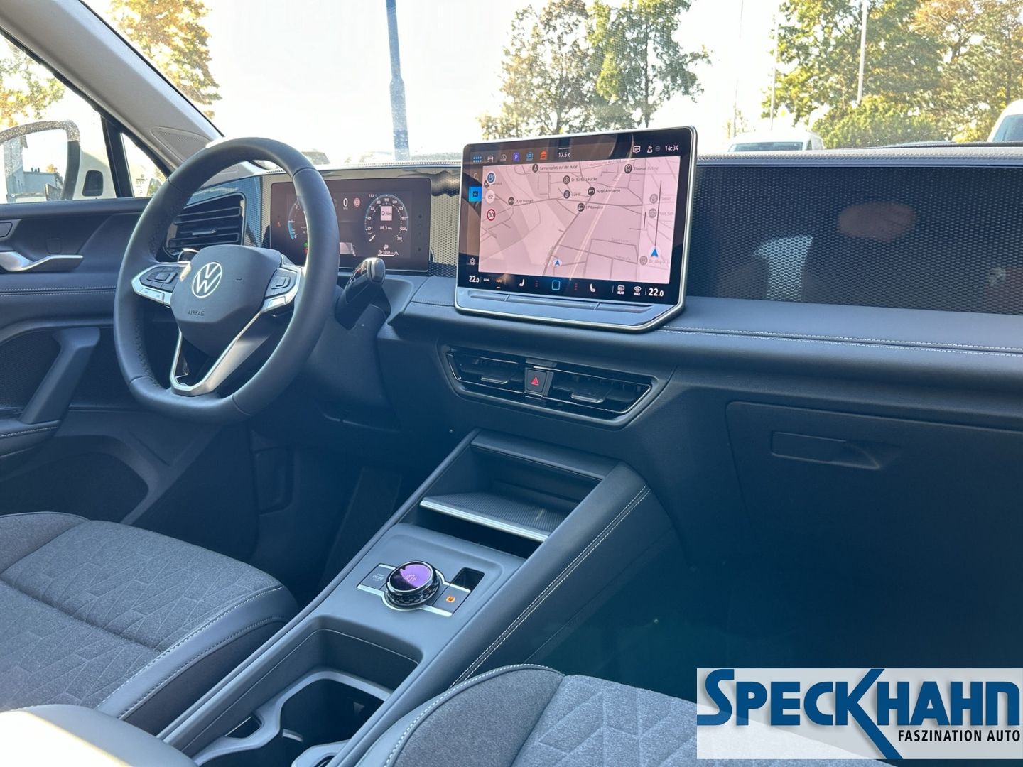 Volkswagen Tiguan Life 2.0TDI AHK 3-Zonen-KLIMA KAMERA NAVI LED-Hauptscheinwerfer - Bild 12 von 20