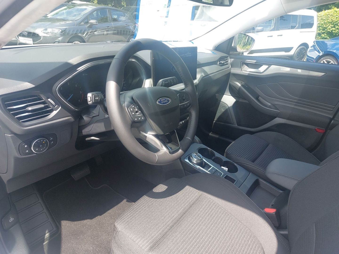 Ford Focus Turnier Titanium Design Kamera eCall LED CarPlay - Bild 10 von 20