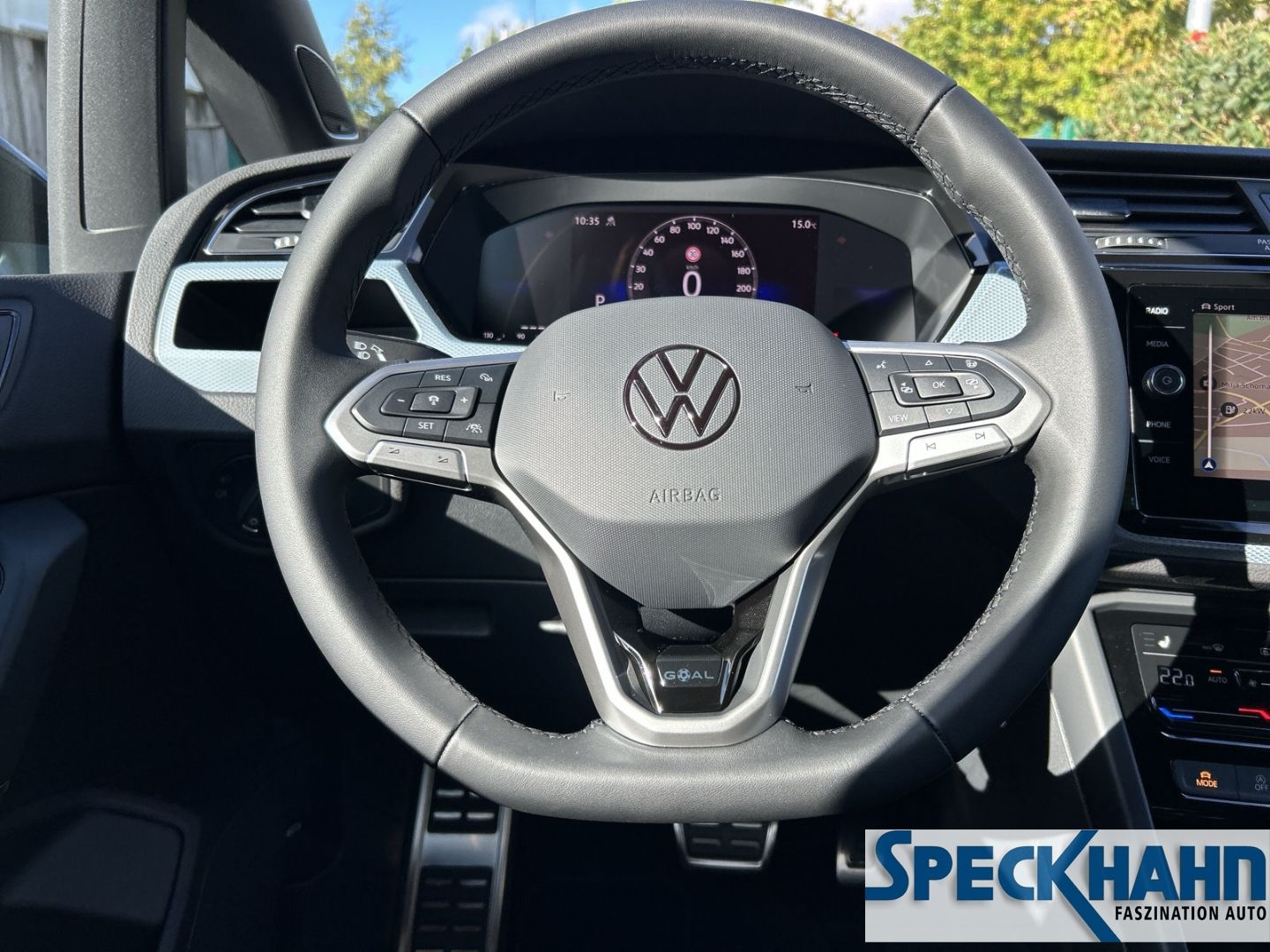 Volkswagen Touran GOAL BMT Start-Stopp 1.5 TSI SHZ Beheizbare Frontscheibe LED-Hauptscheinwerfer - Bild 15 von 20