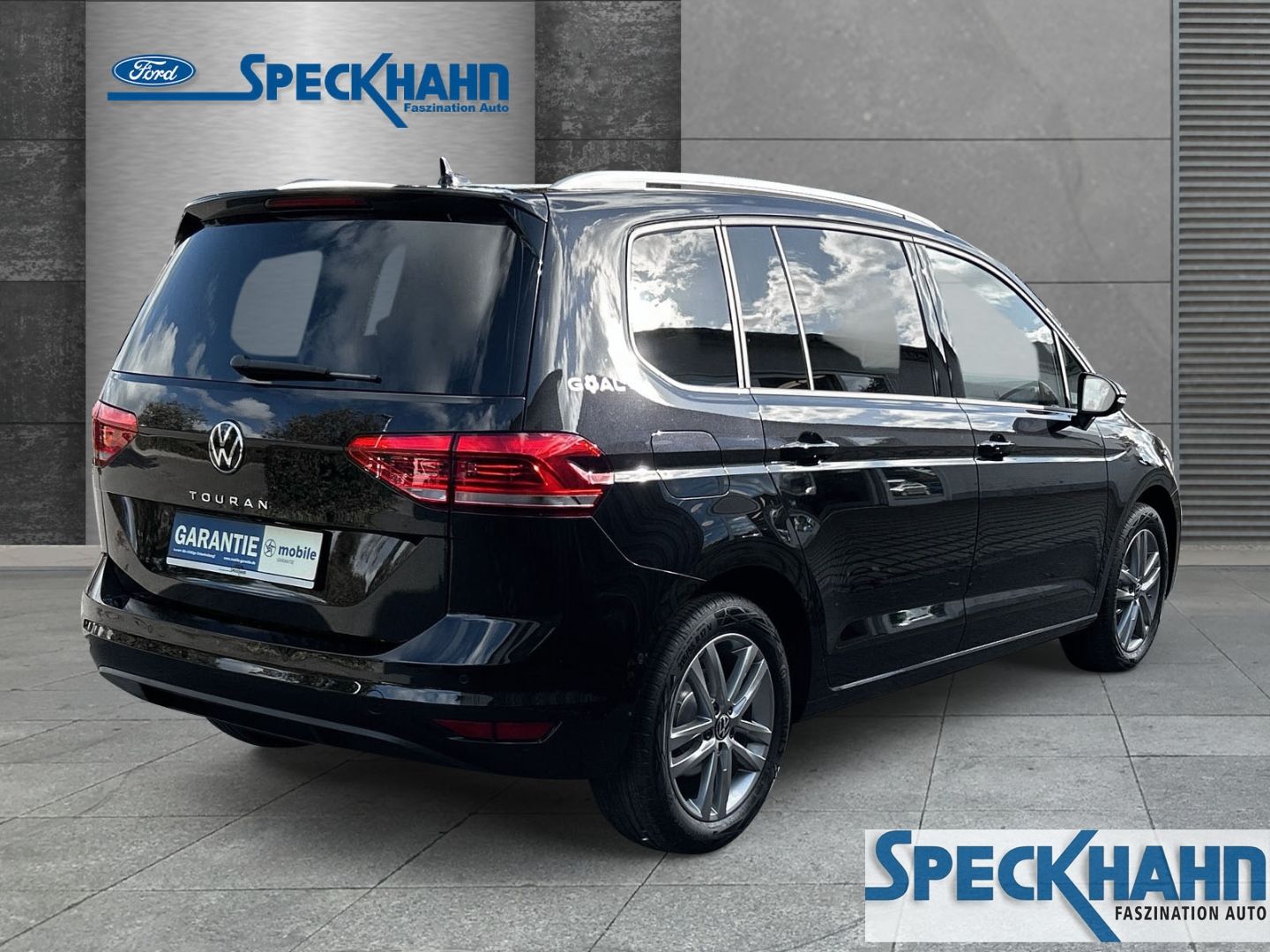 Volkswagen Touran GOAL BMT Start-Stopp 1.5 TSI SHZ Beheizbare Frontscheibe LED-Hauptscheinwerfer - Bild 4 von 20