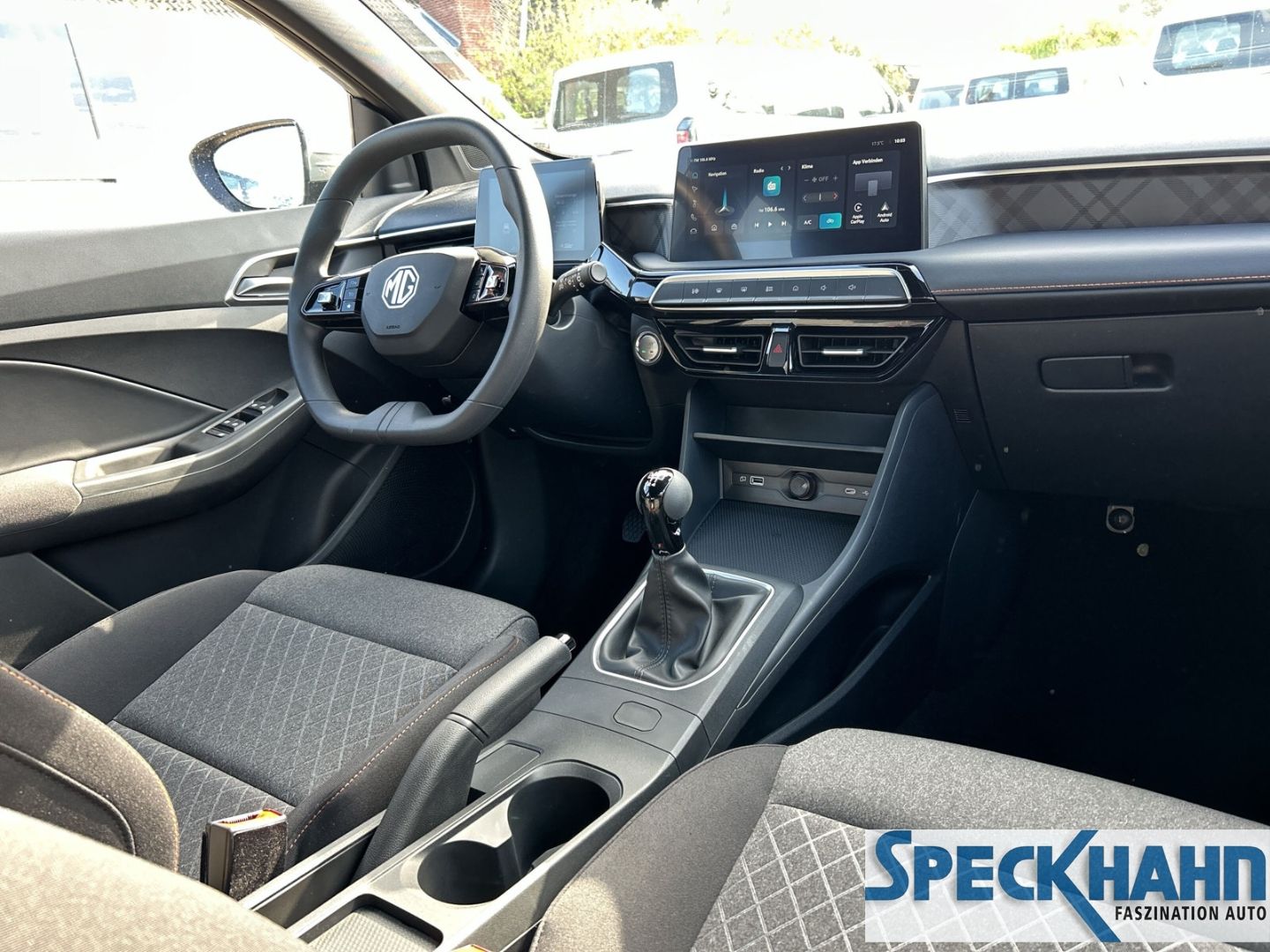 MG MG3 1.5 Comfort LED-Scheinw. Kamera Navi Einparkhilfe - Bild 12 von 20