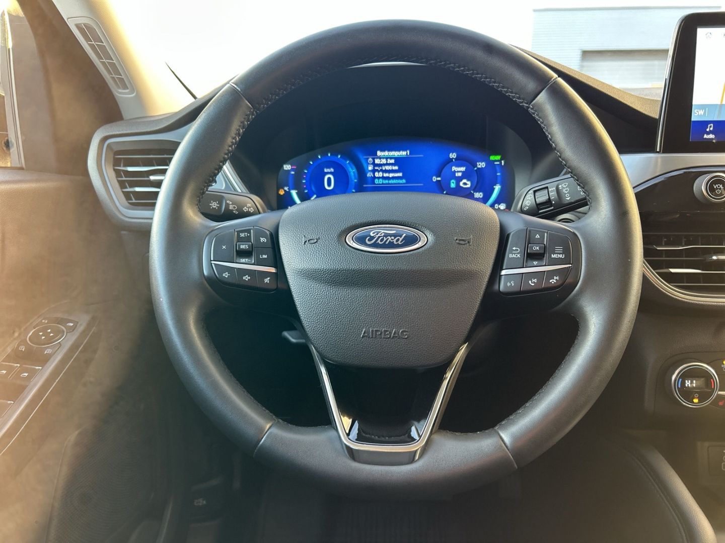 Ford Kuga - Bild 15 von 15