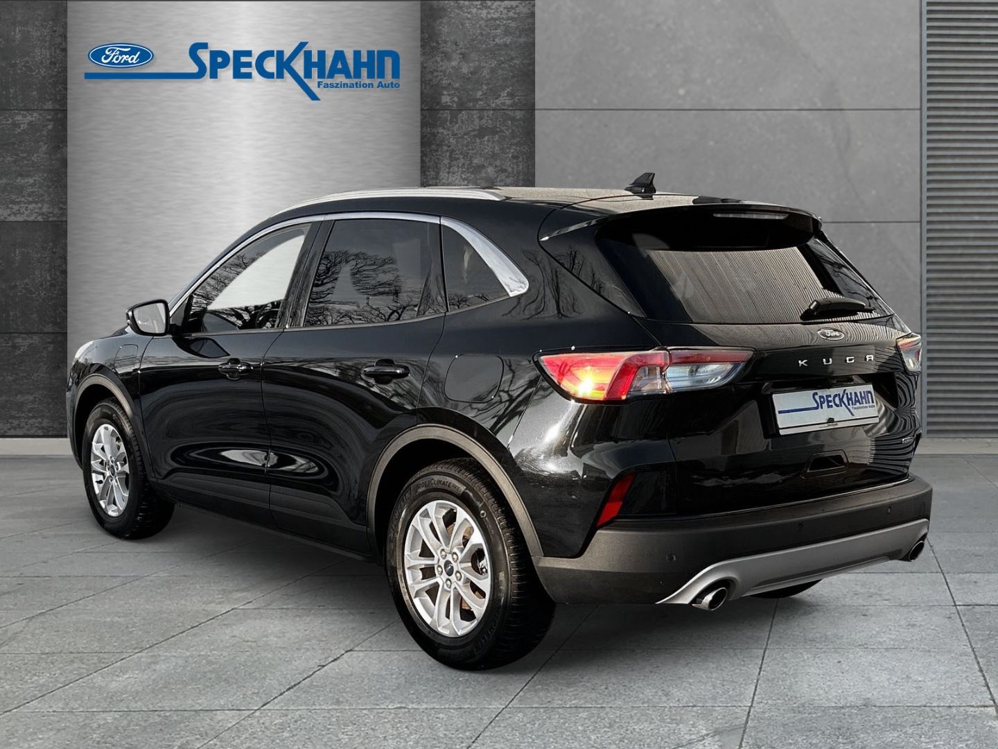 Ford Kuga - Bild 2 von 15