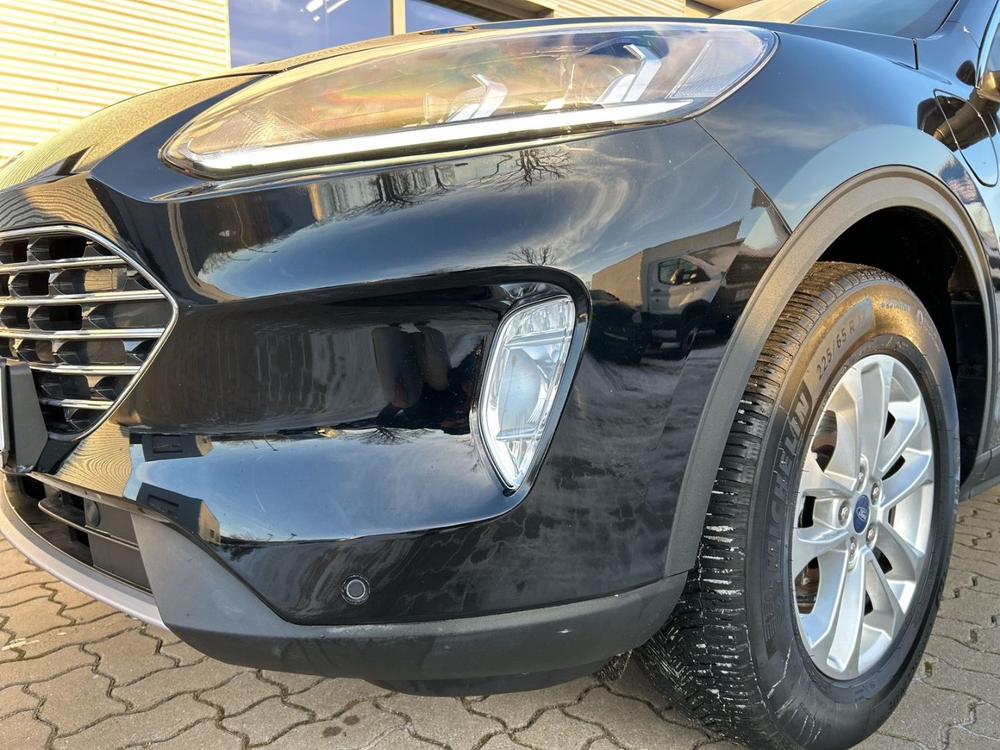 Ford Kuga - Bild 7 von 15
