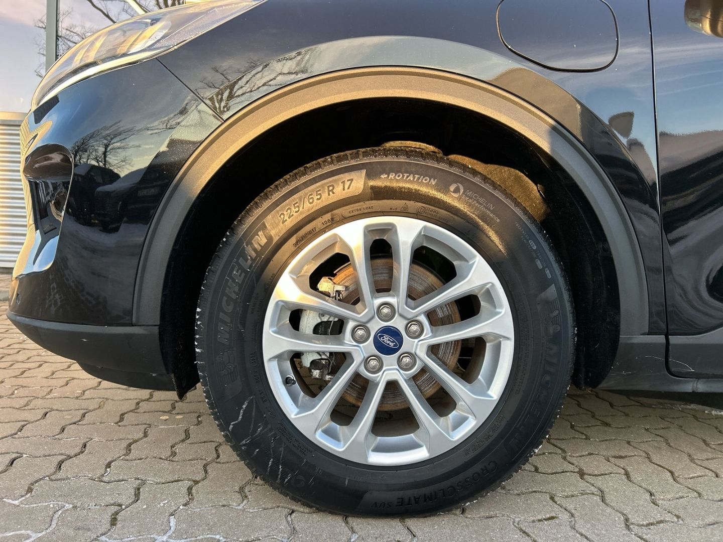 Ford Kuga - Bild 8 von 15