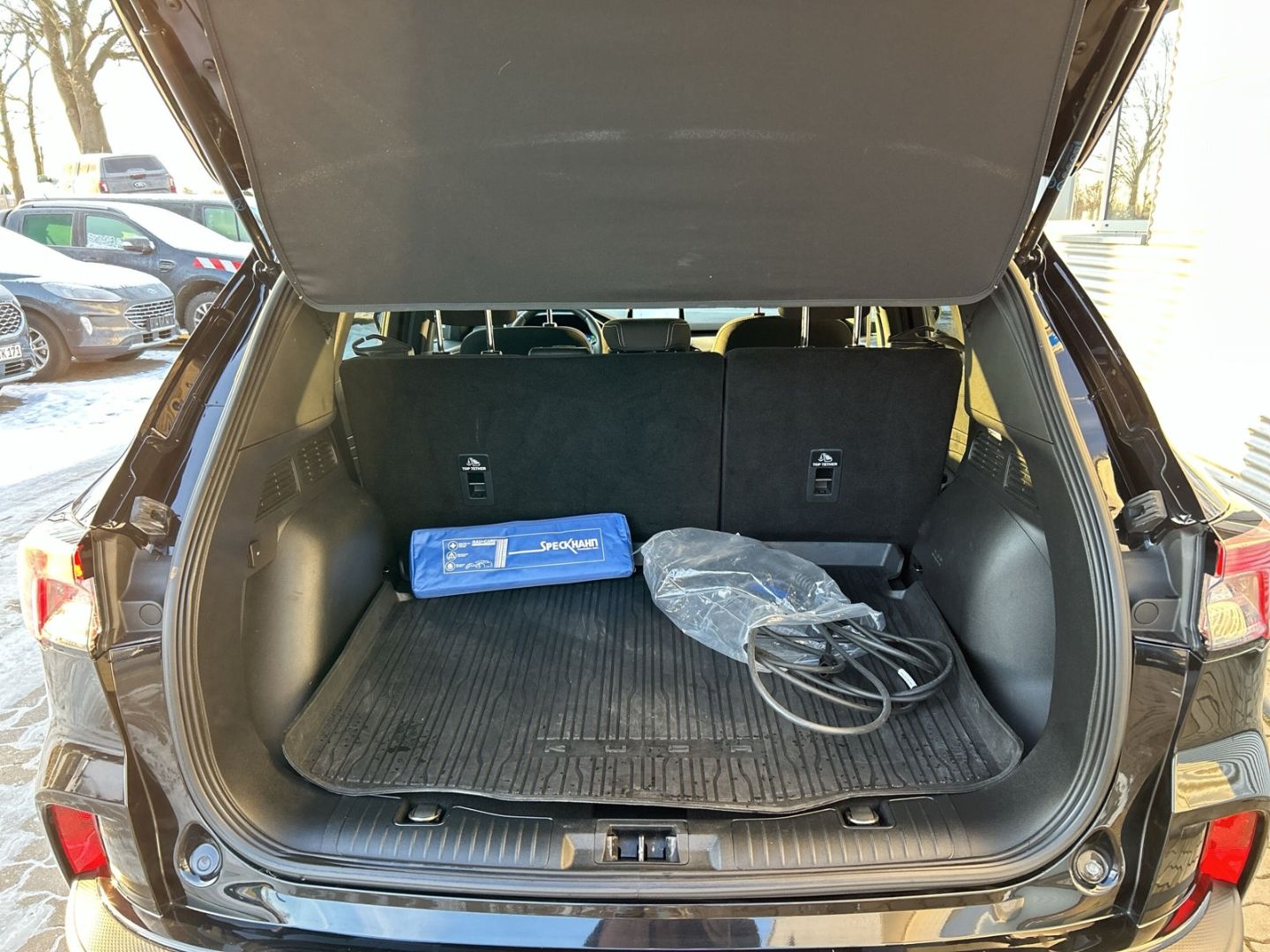 Ford Kuga - Bild 9 von 15