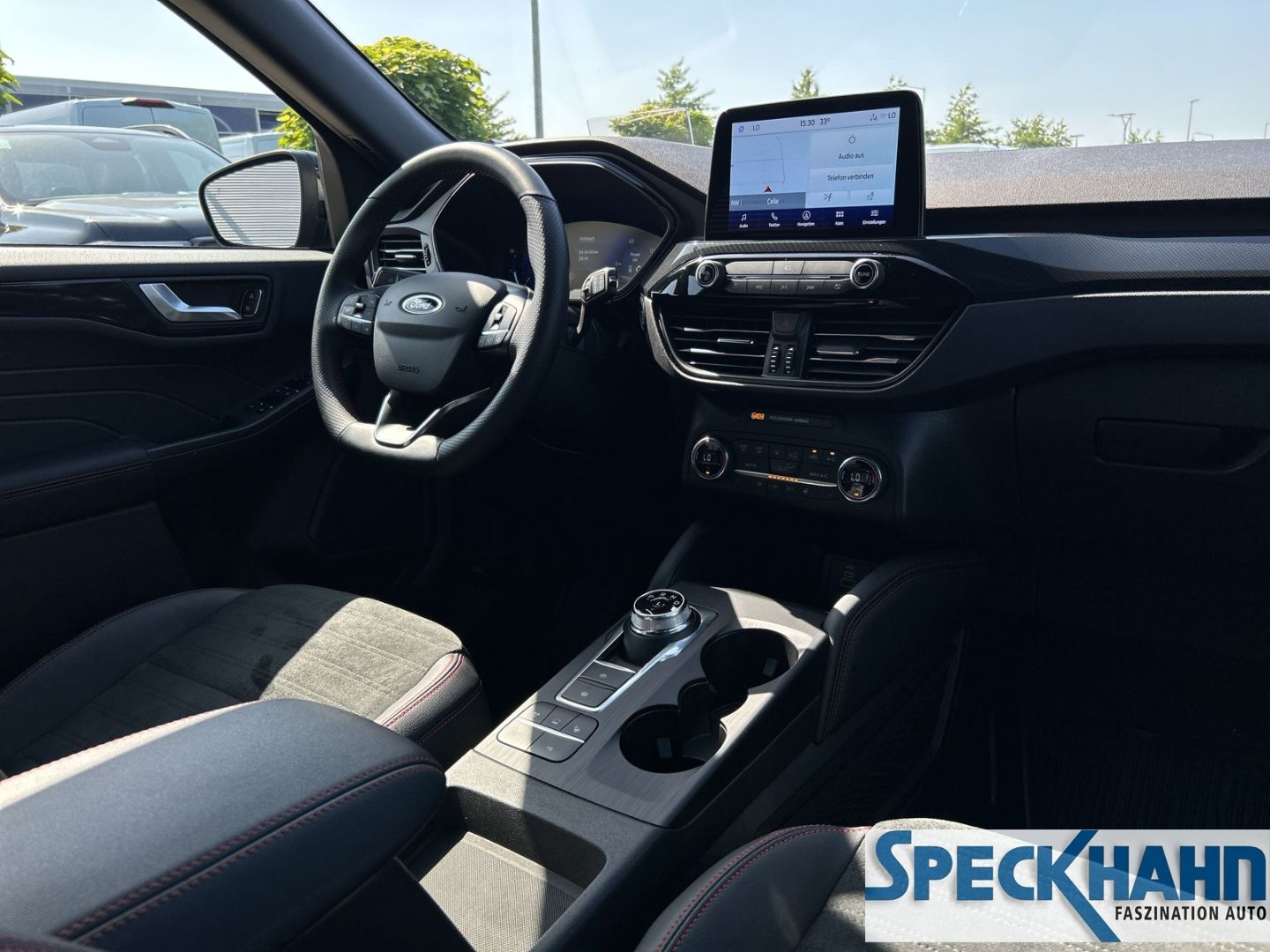 Ford Kuga - Bild 12 von 15
