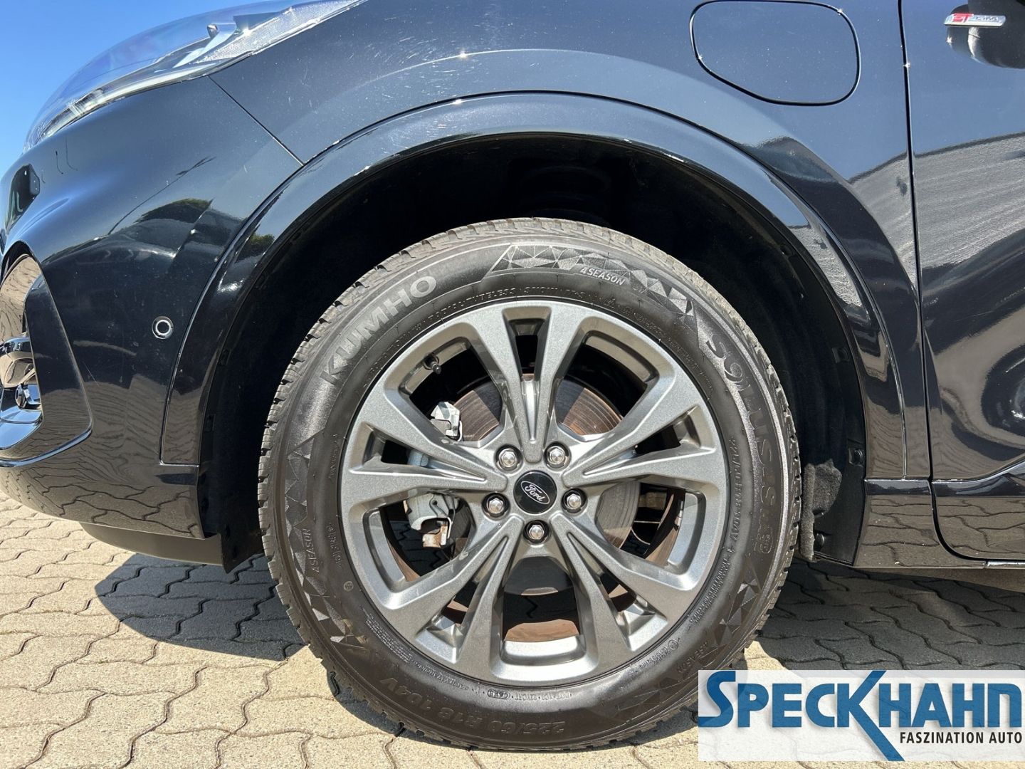 Ford Kuga - Bild 8 von 15