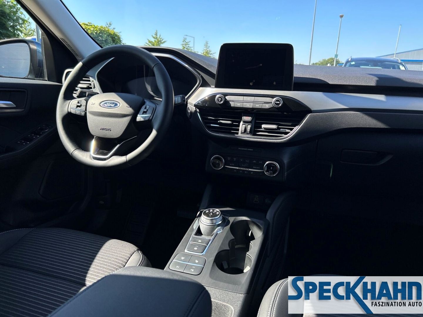 Ford Kuga - Bild 12 von 15