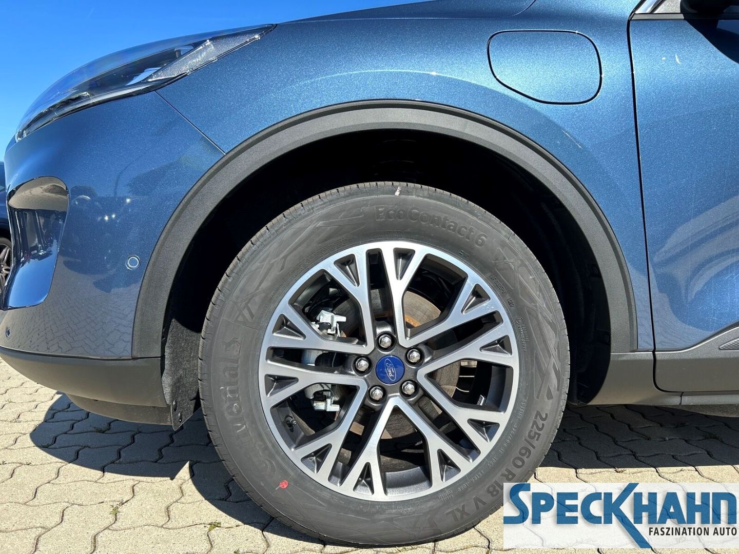 Ford Kuga - Bild 8 von 15