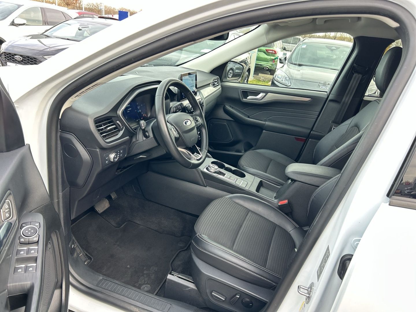 Ford Kuga Plug-In Hybrid Titanium X digitales Cockpit el.Heckklappe LED - Bild 10 von 20