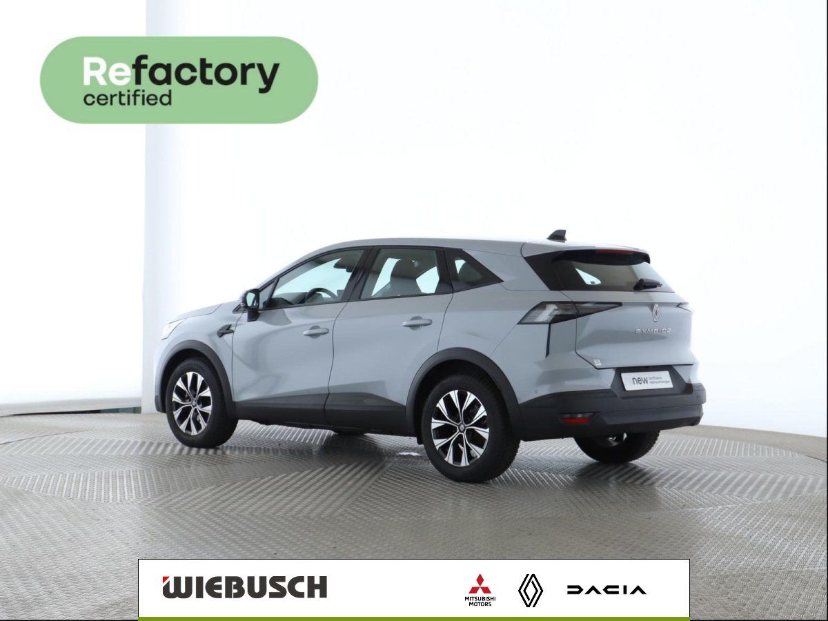 Renault Symbioz SUV in Grau, Heckansicht schräg von hinten