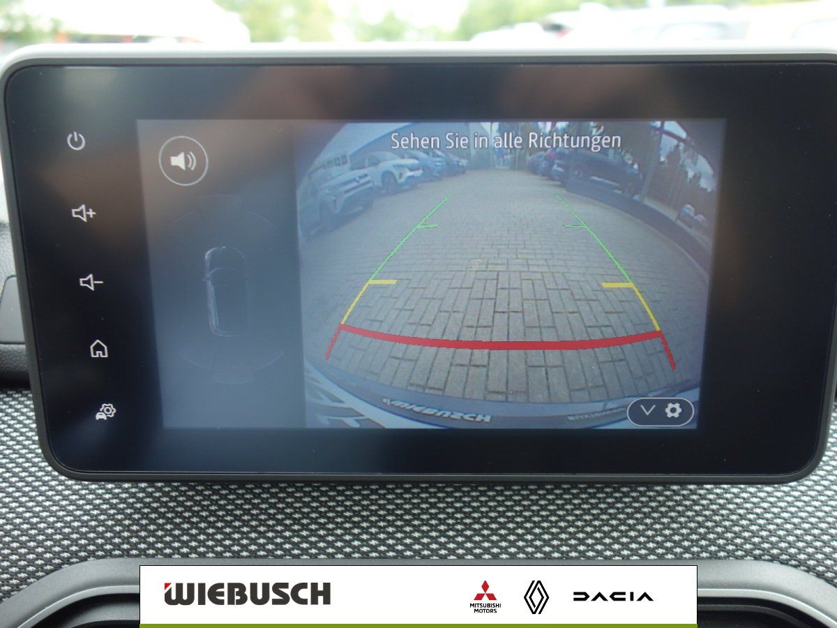 Dacia Rückfahrkamera Display mit Einparkhilfe im Infotainment