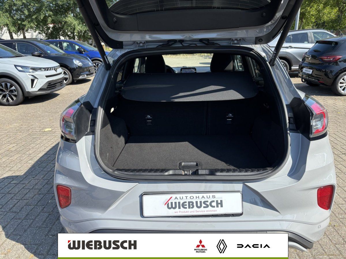 Ford Puma Kofferraum geoeffnet mit viel Ladevolumen