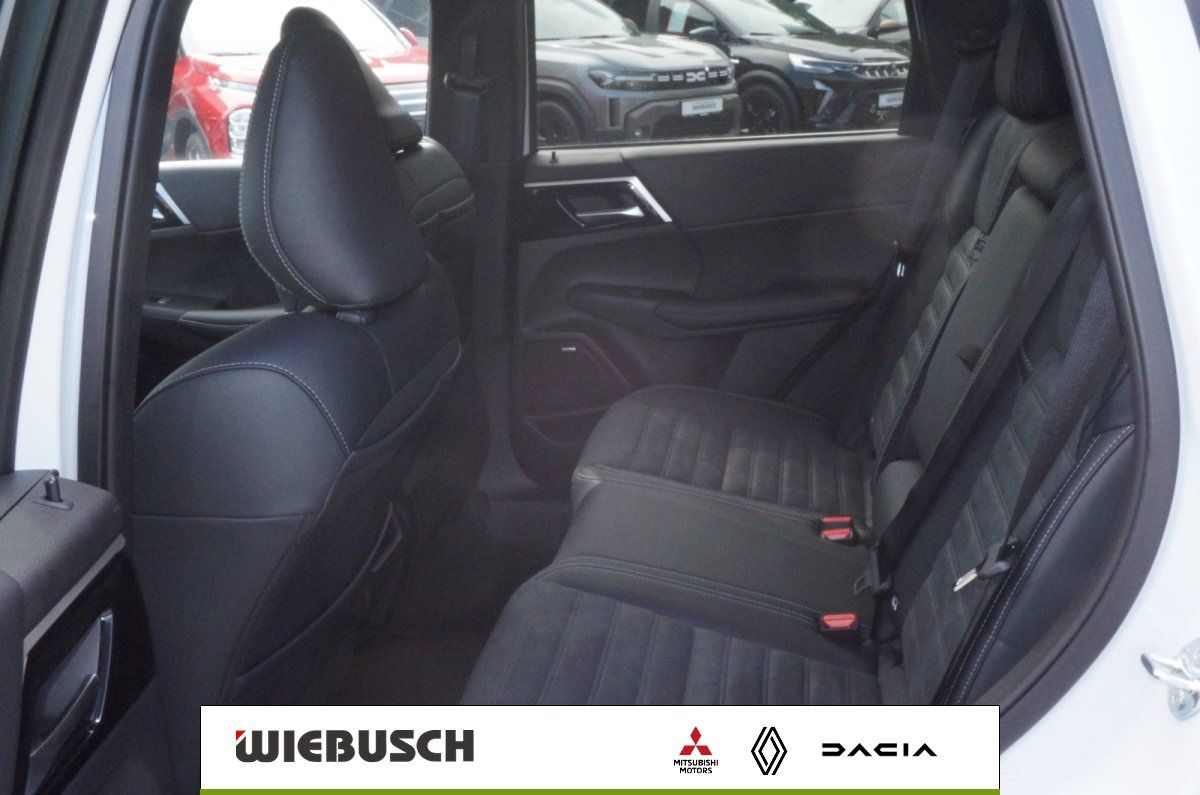 Mitsubishi Fondsitze mit schwarzer Lederausstattung im Detail