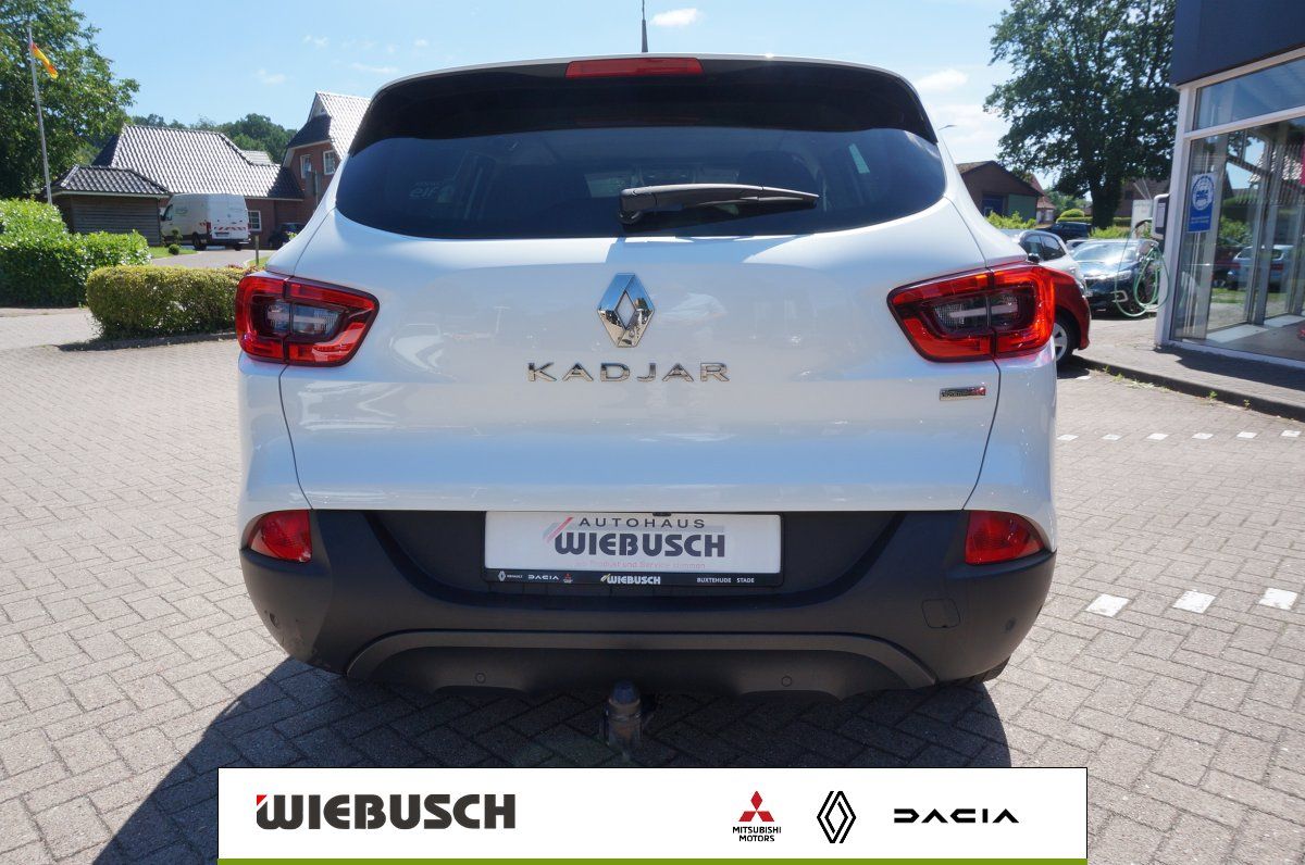 Renault Kadjar weiß Heckansicht beim Autohaus Wiebusch