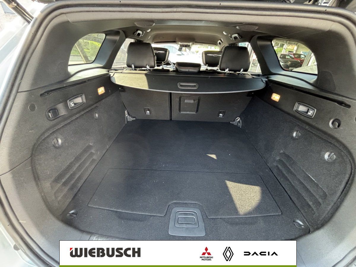 Renault Talisman Grandtour Kofferraum leer mit Rollo Ansicht