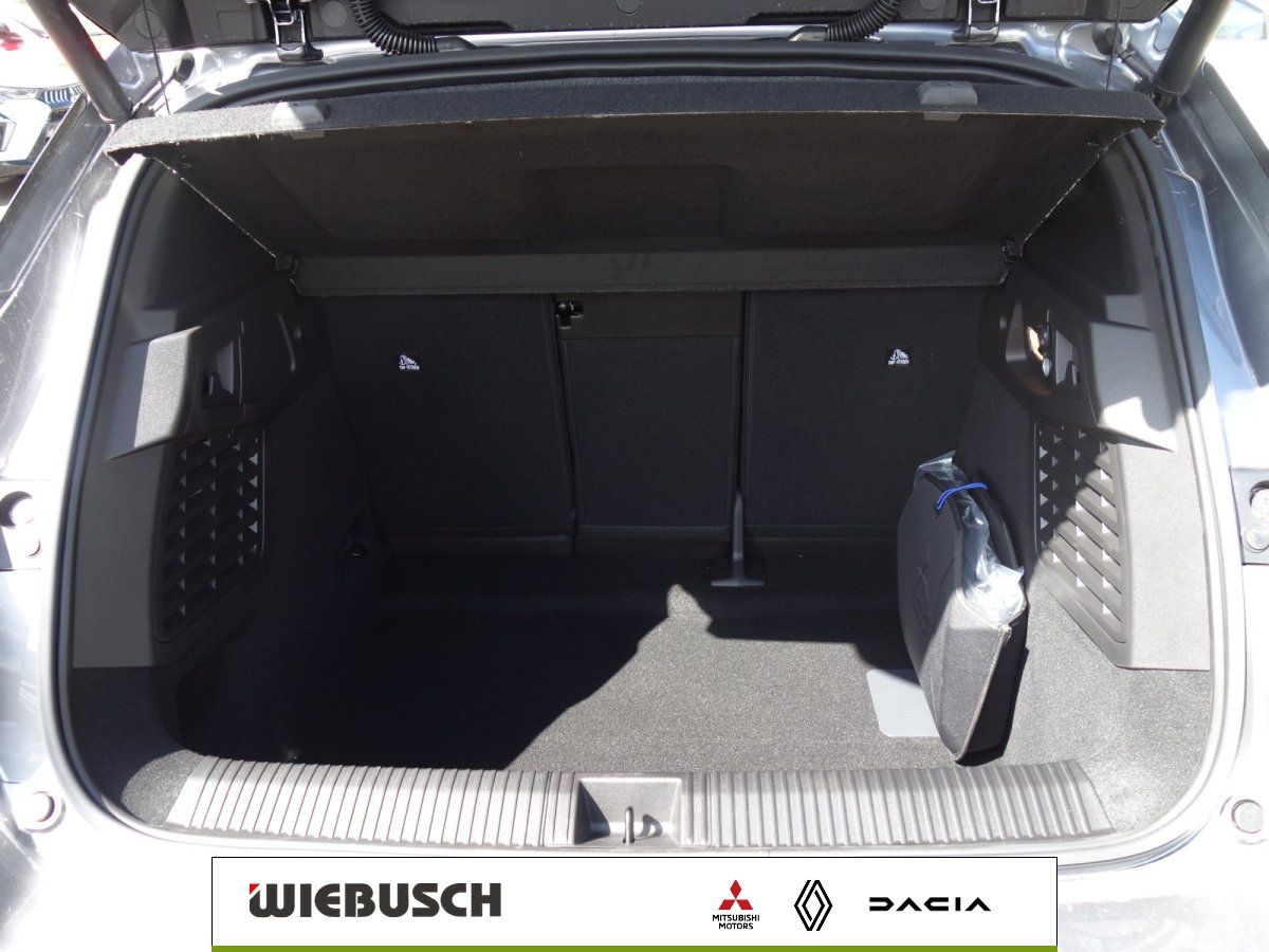 Kofferraum mit viel Stauraum im Mitsubishi SUV