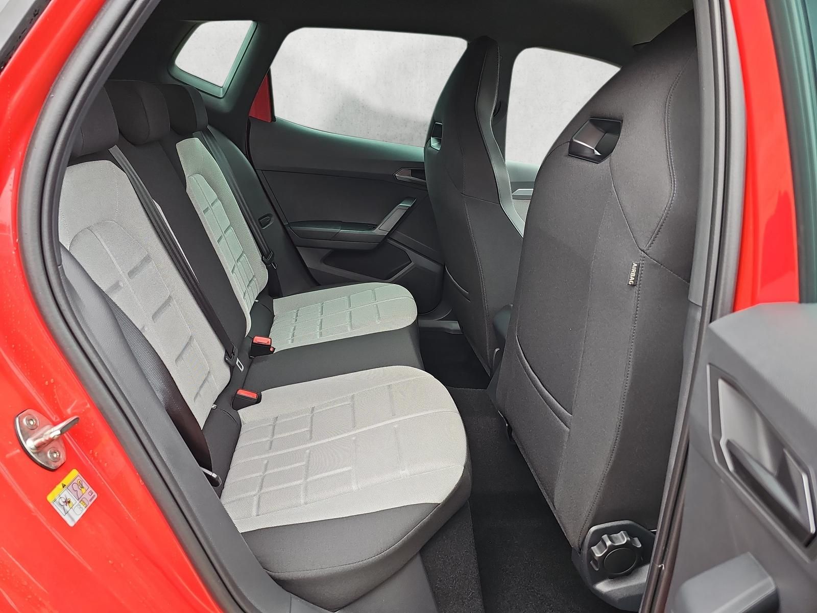 Seat Arona - Bild 16 von 17